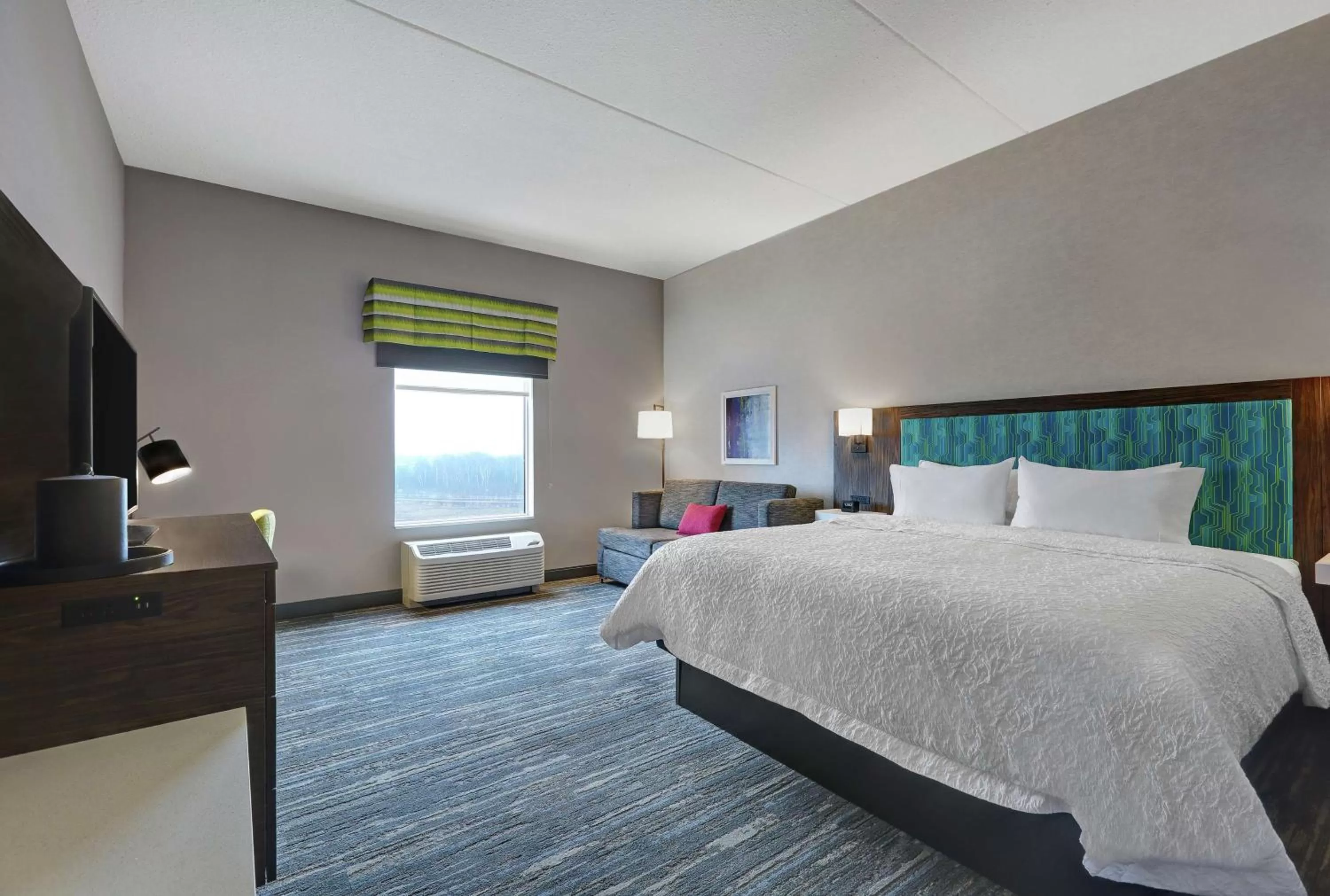 Bed in Hampton Inn Peterborough