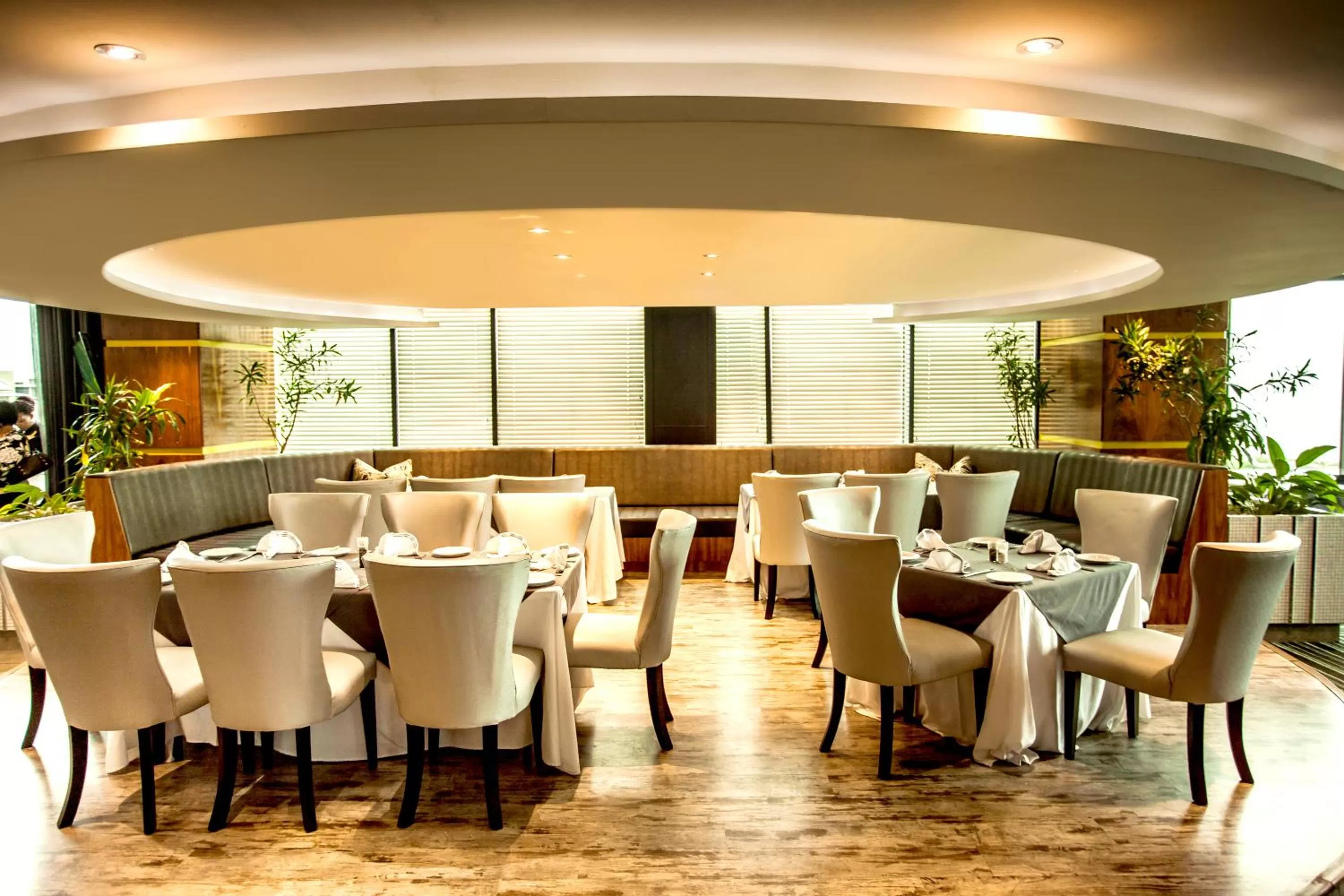 Restaurant/places to eat in Coastlands Umhlanga Hotel and Convention Centre