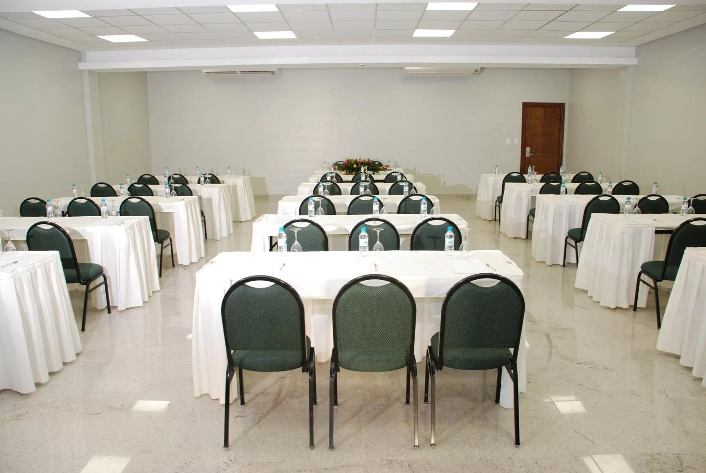 Meeting/conference room in Gran Hotel Stella Maris Urban Resort & Conventions
