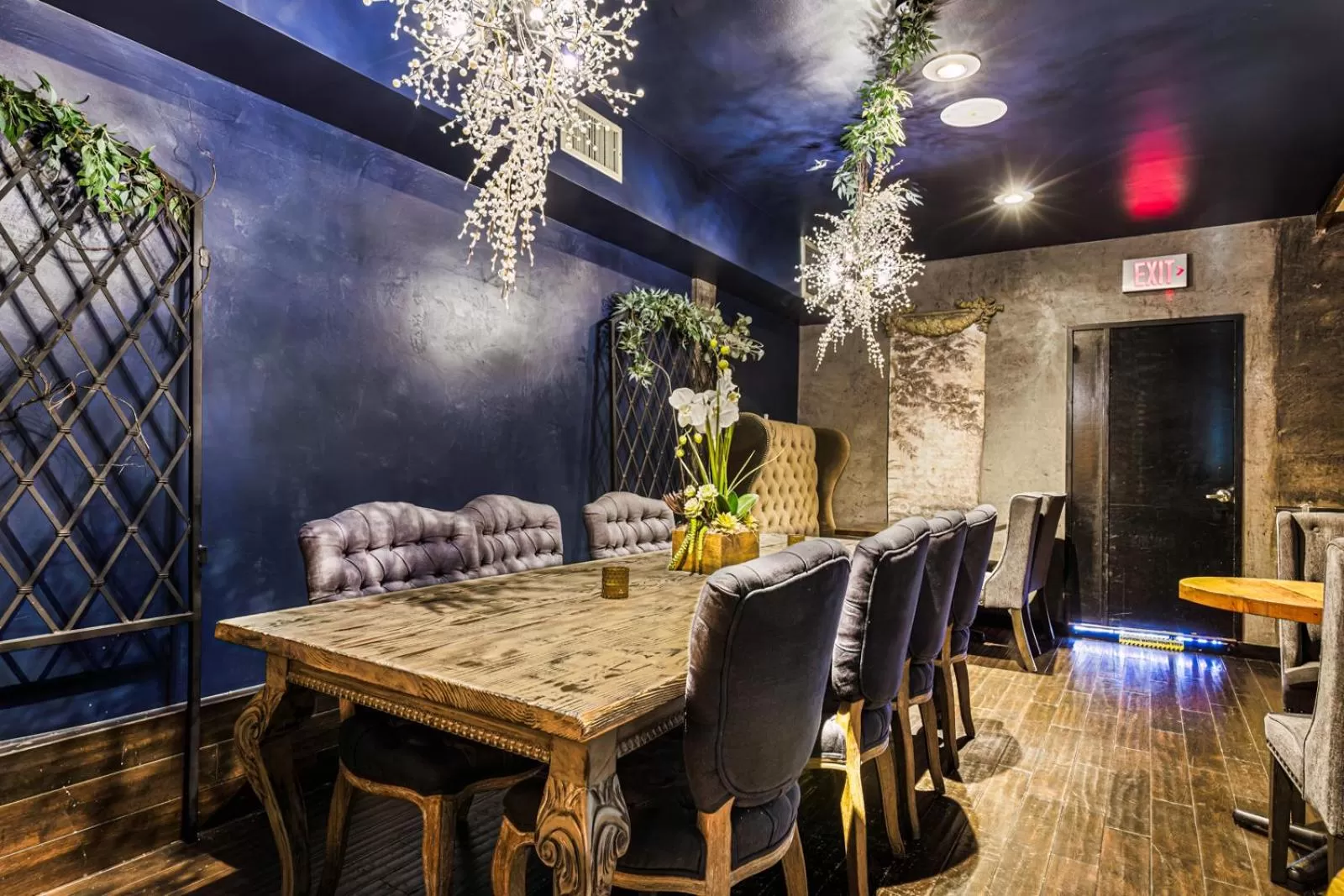 Lounge or bar in The O Hotel, Trademark Collection by Wyndham