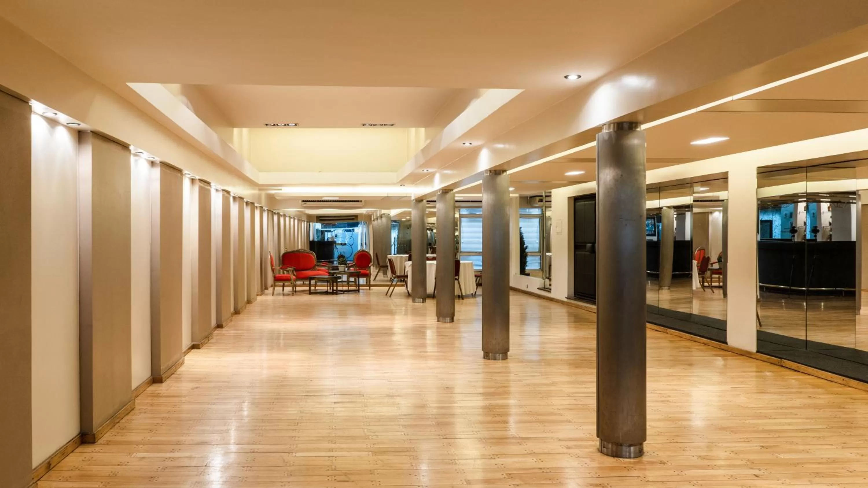 Meeting/conference room in Hotel Metropol