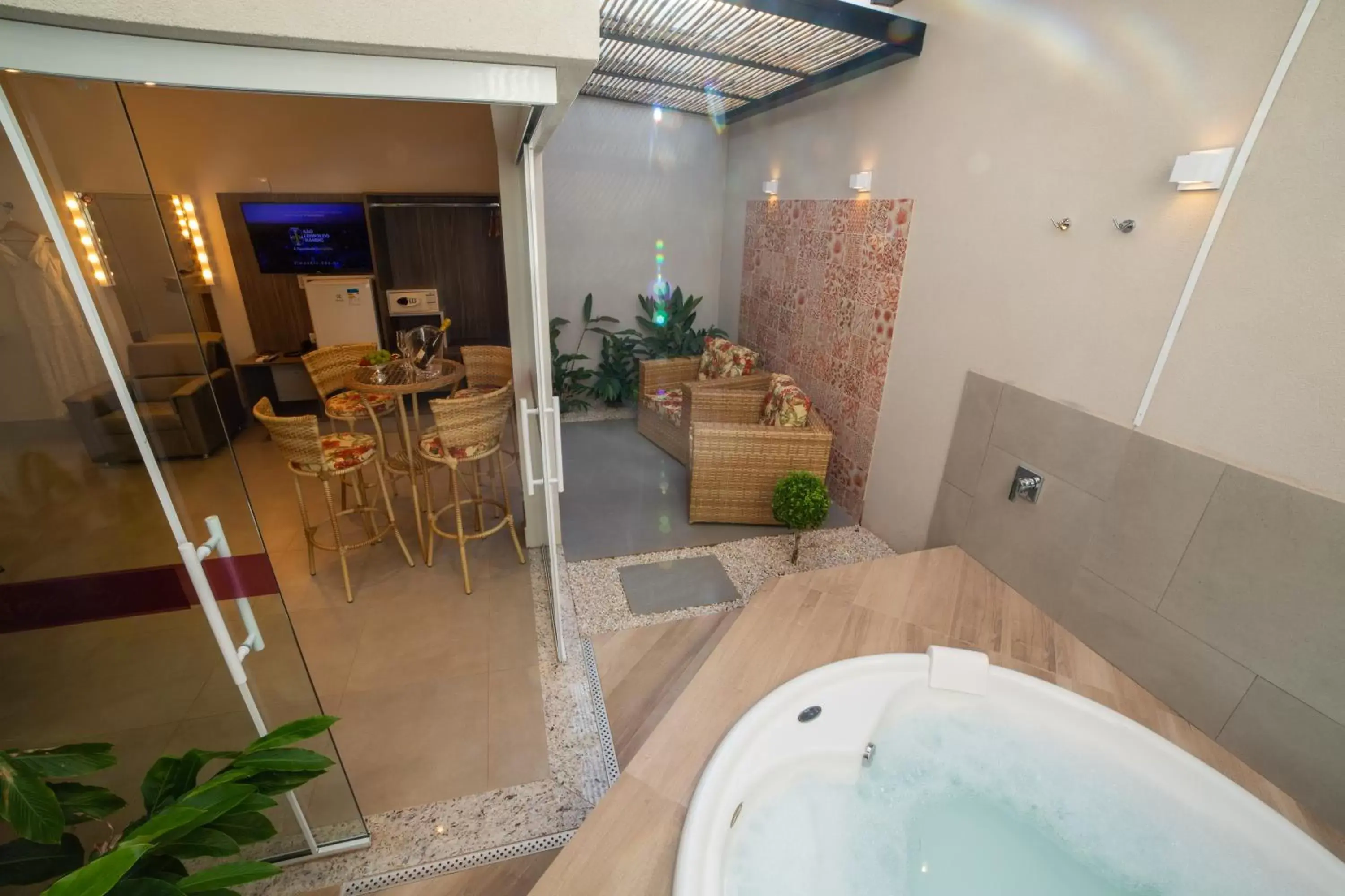Queen Suite with Spa Bath - single occupancy in Portal Hotel Mogi Mirim Queen Suite with Spa Bath - single occupancy in Portal Hotel Mogi Mirim