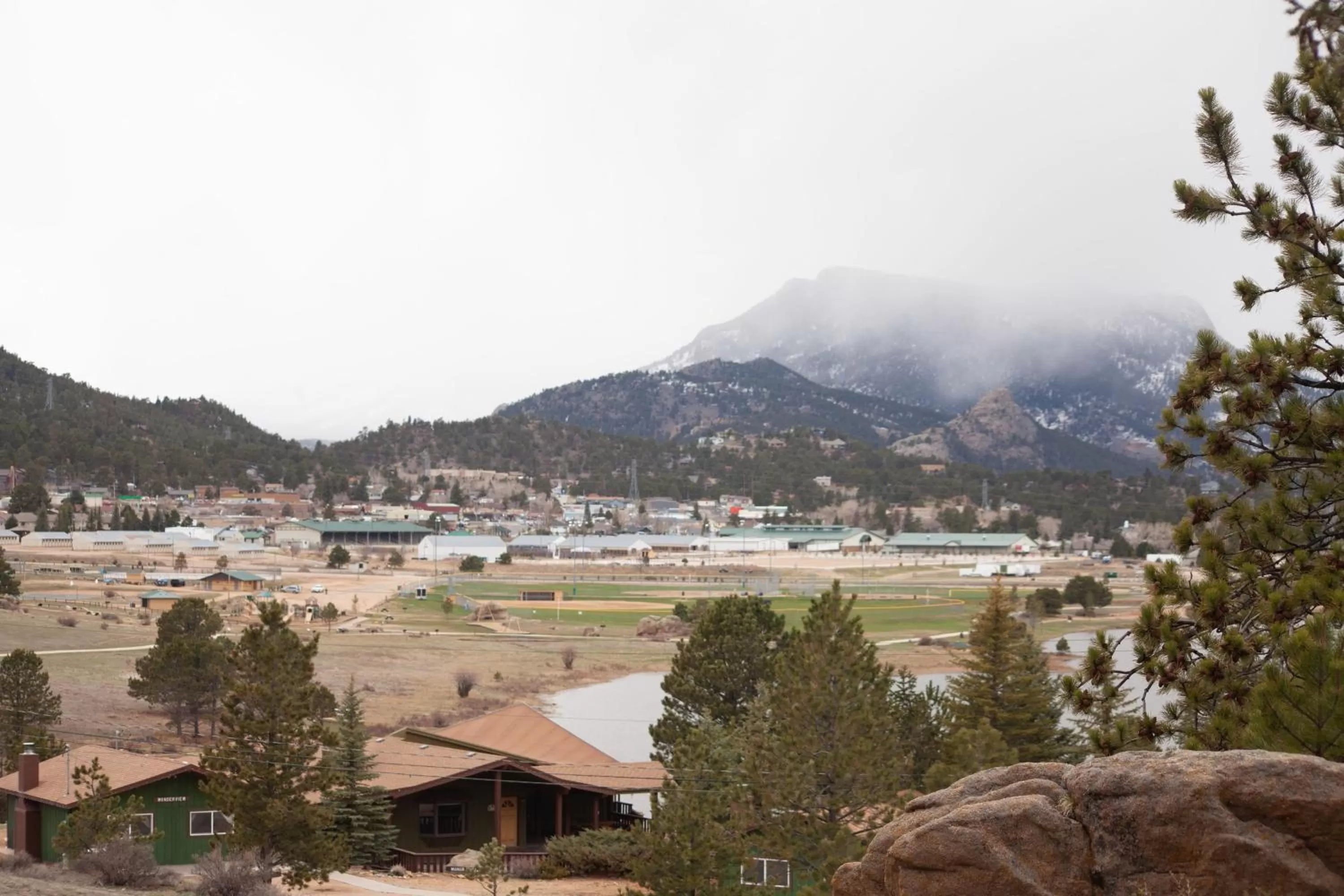 Estes Lake Lodge