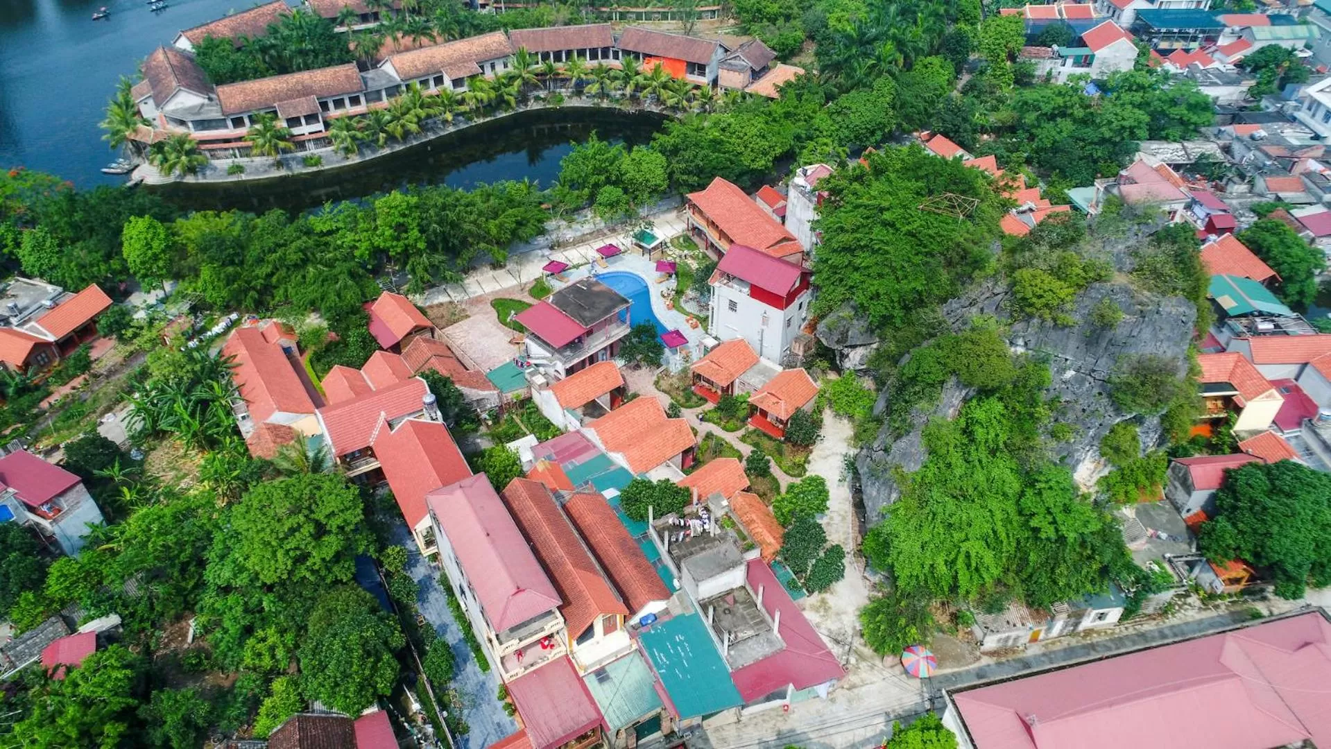 Property building in Ruby Homestay