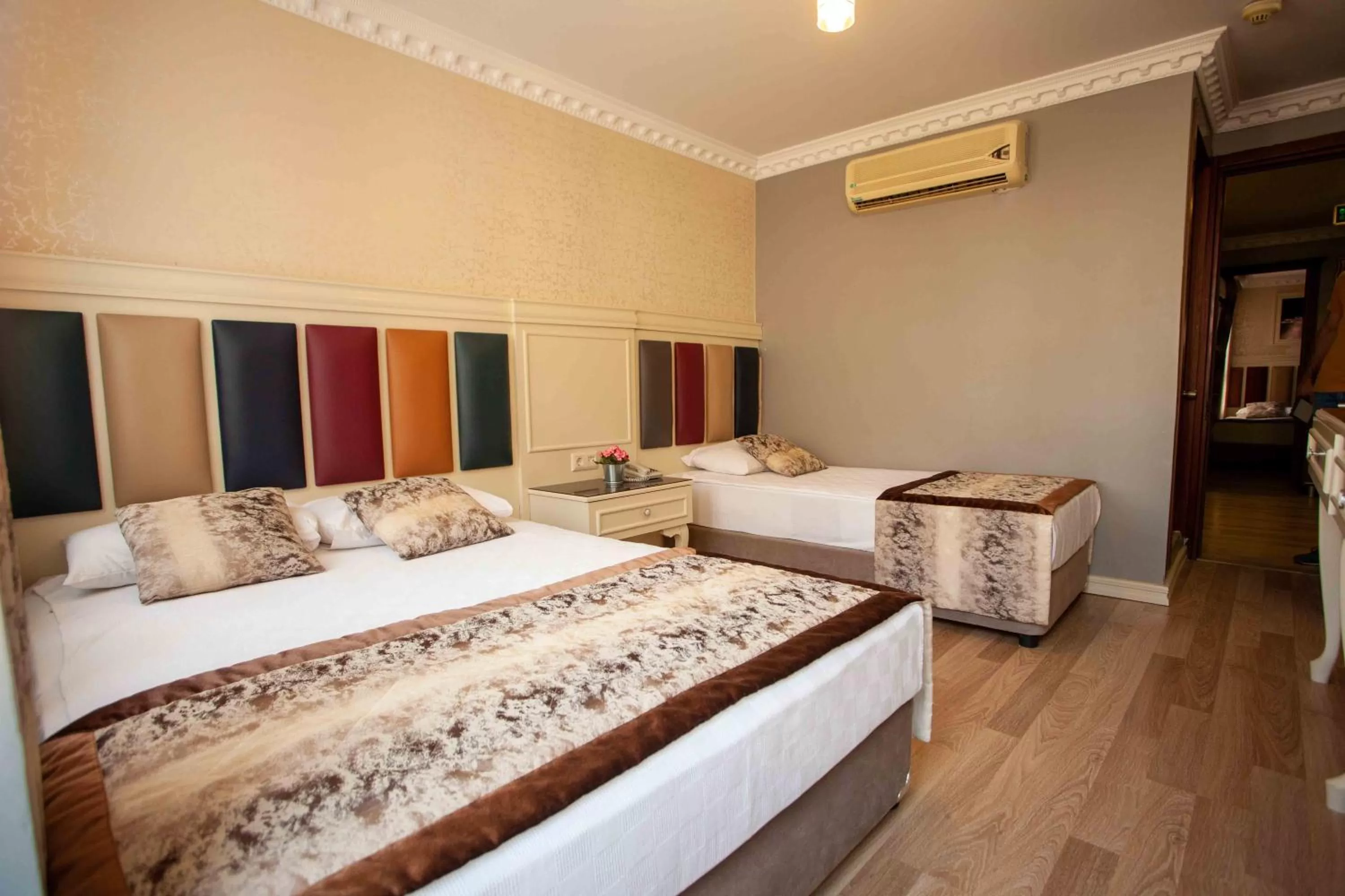 Bedroom, Bed in Best Nobel Hotel