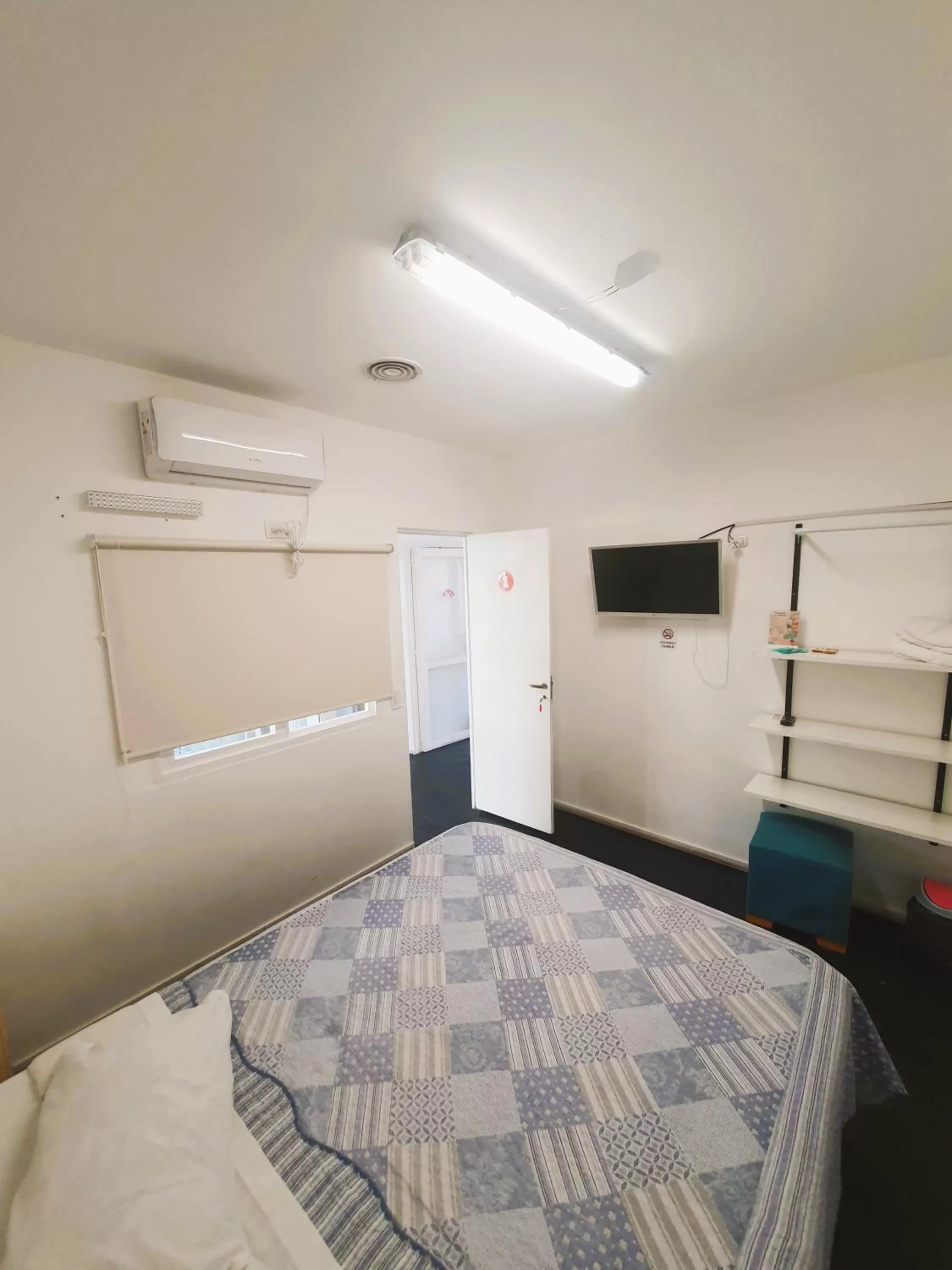 Bed in Habitaciones en Casa con piscina en Palermo Soho!