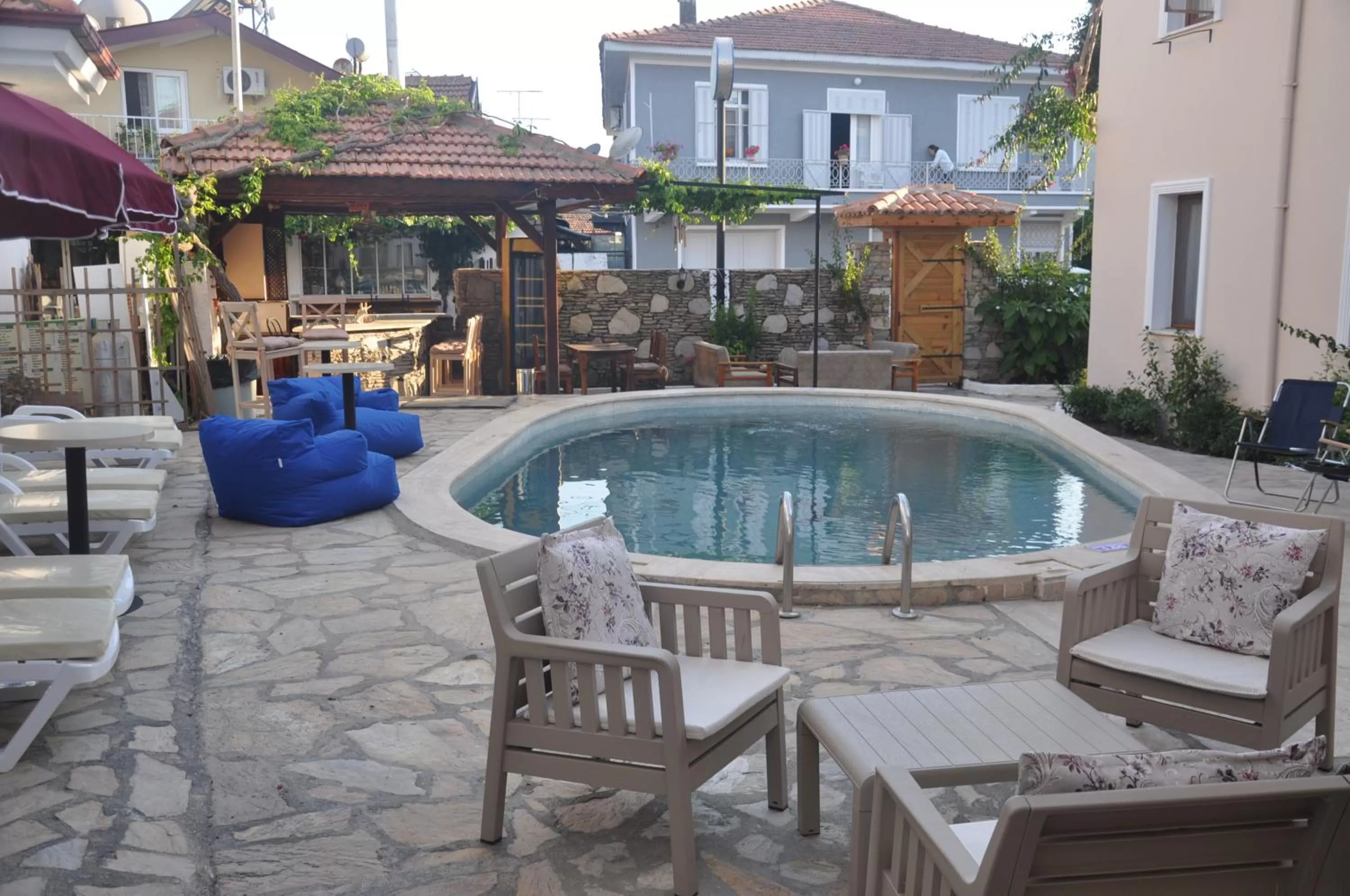 Garden in Dalyando Apart