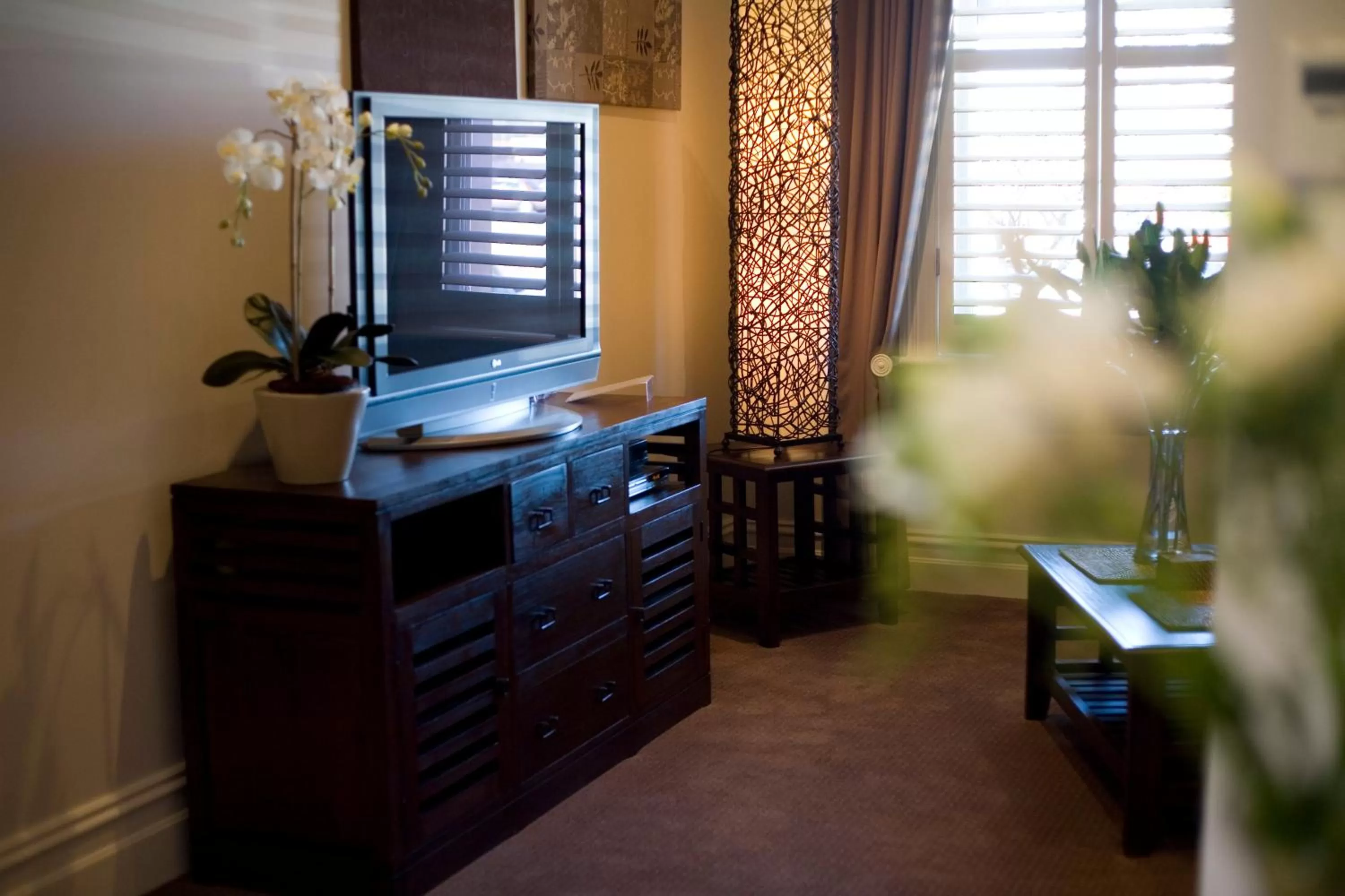 Living room, Bed in Gallery Apartments