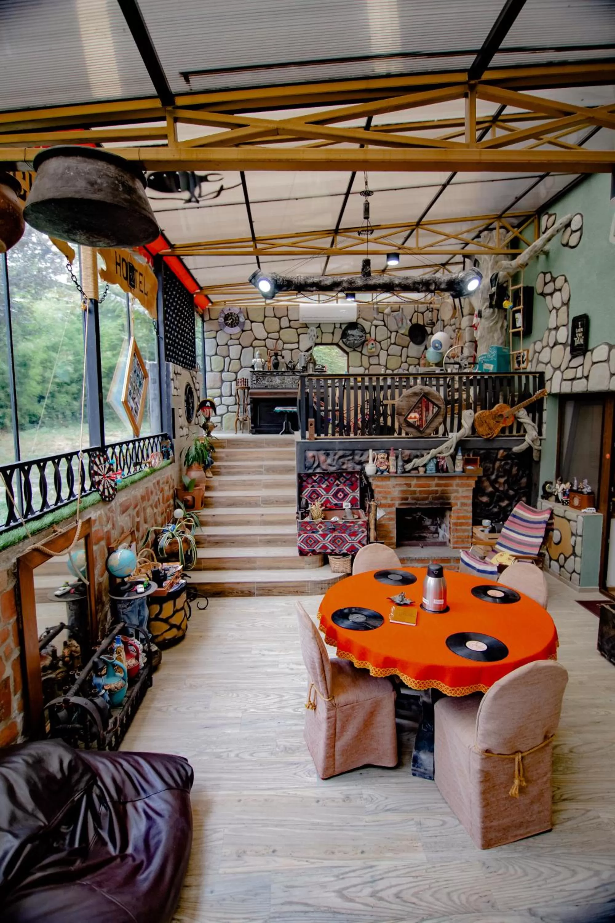 Living room, Restaurant/Places to Eat in Qilimcha's Guesthouse