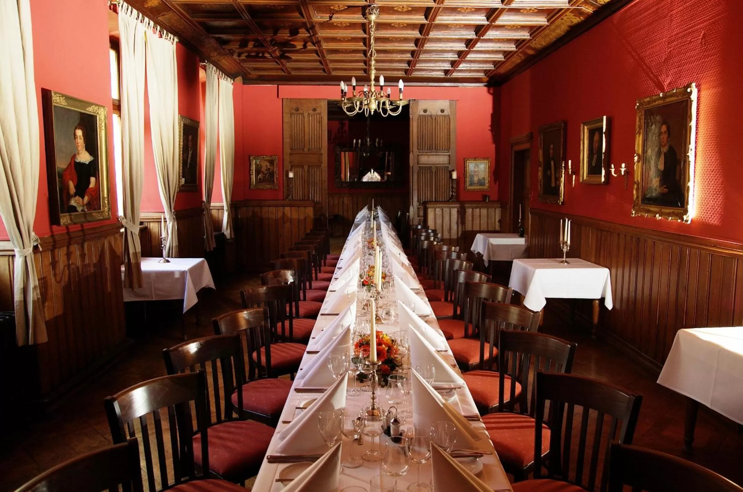 Restaurant/places to eat in Residenz Kommende