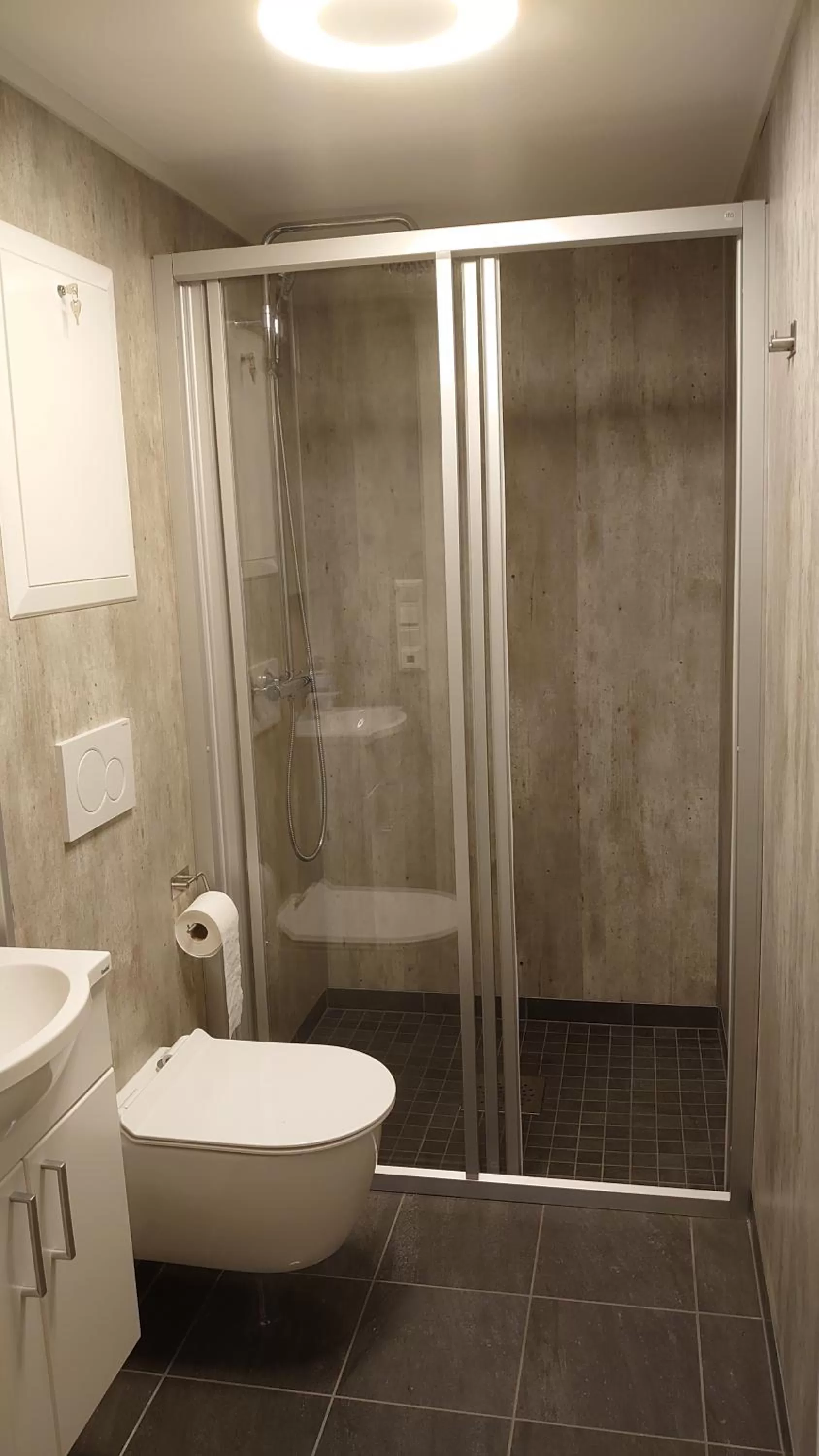 Bathroom in På Hjørnet Gjestehus