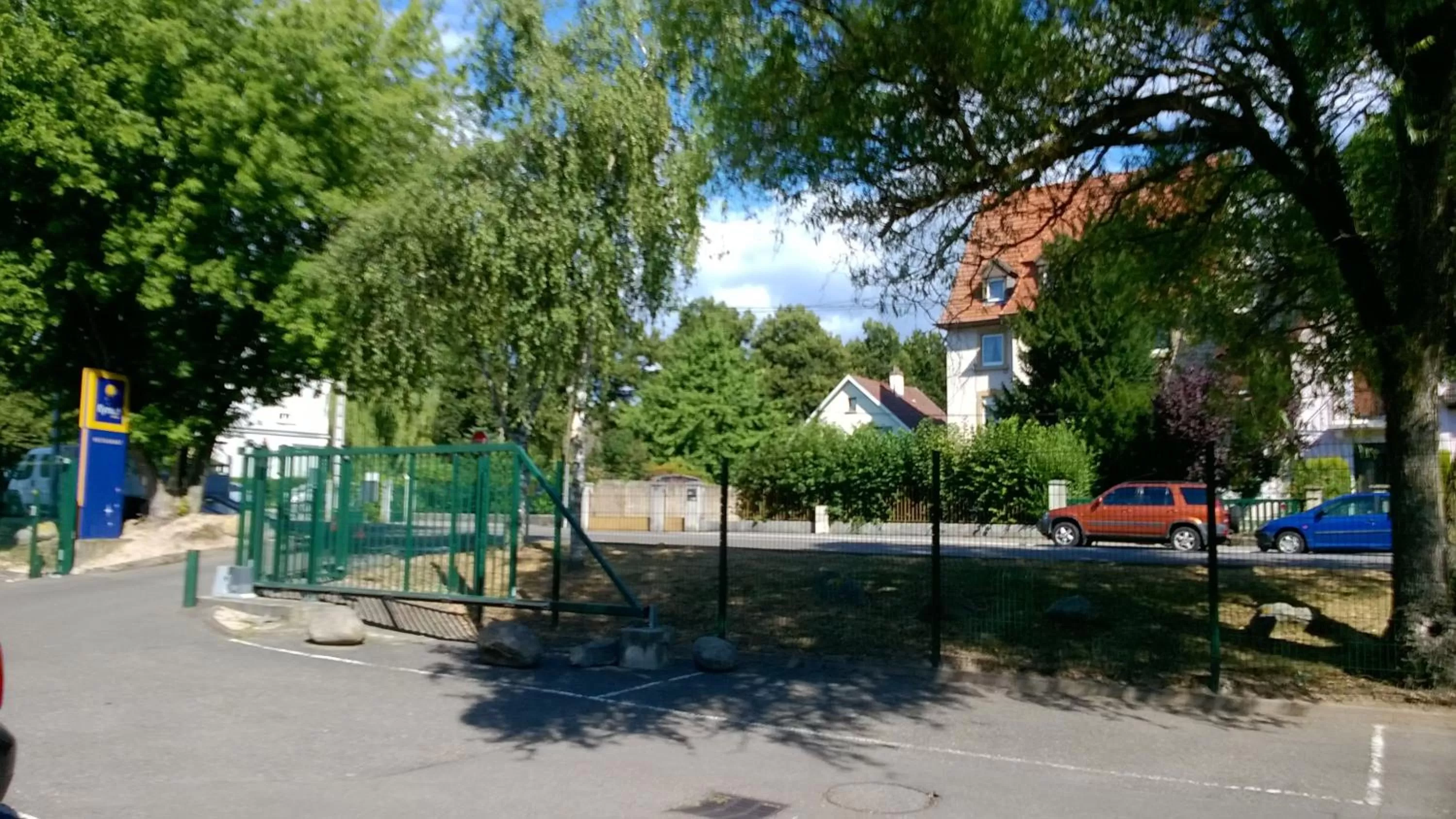 Facade/entrance in Kyriad Mulhouse Est - Lutterbach