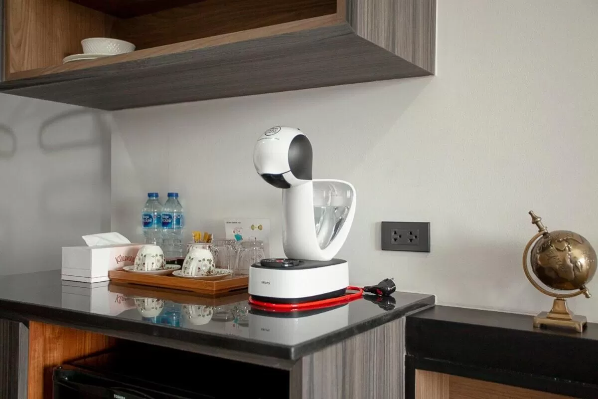 Coffee/tea facilities in R1 Nimman Hotel Chiangmai