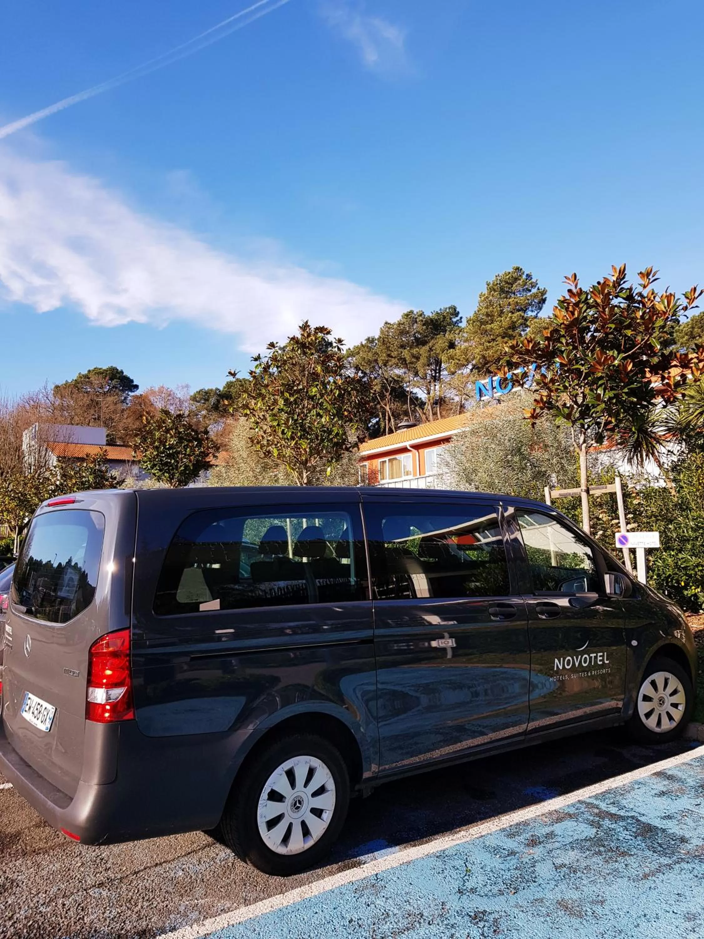 shuttle in Novotel Resort & Spa Biarritz Anglet