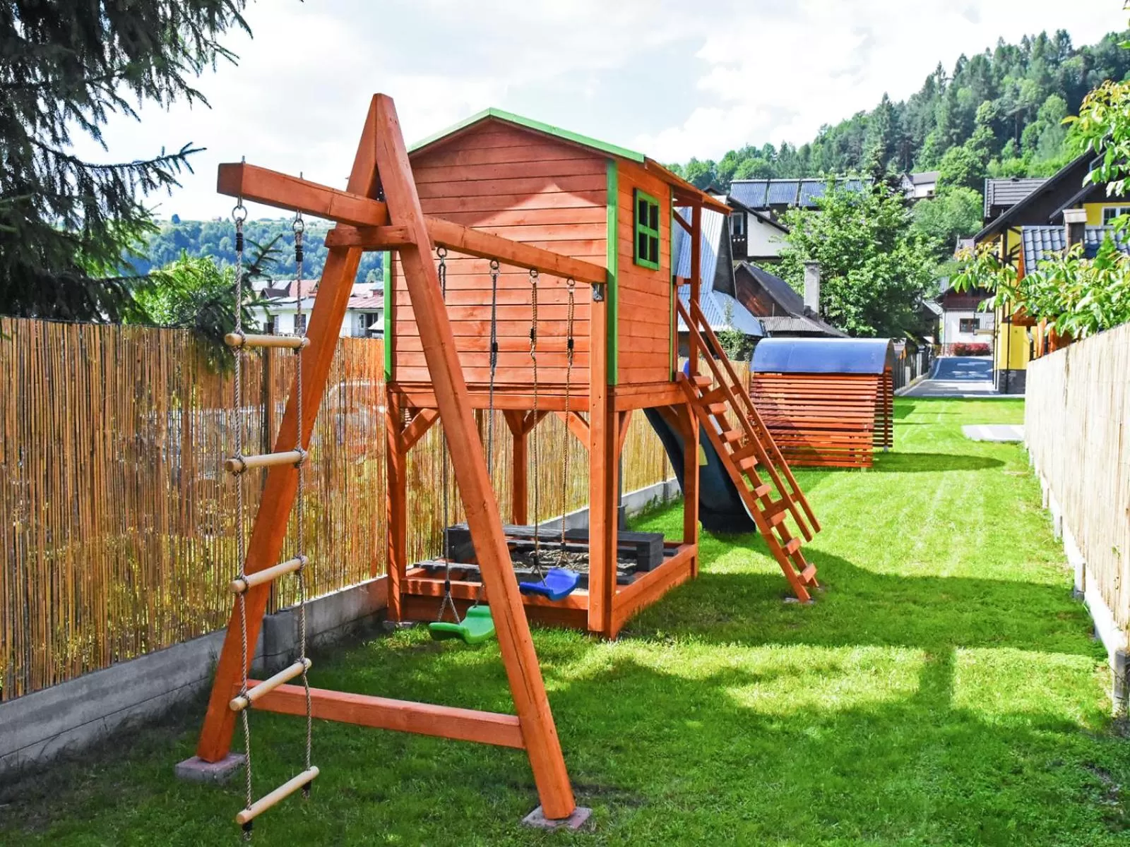 Children play ground, Children's Play Area in Willa Szczepaniakówka