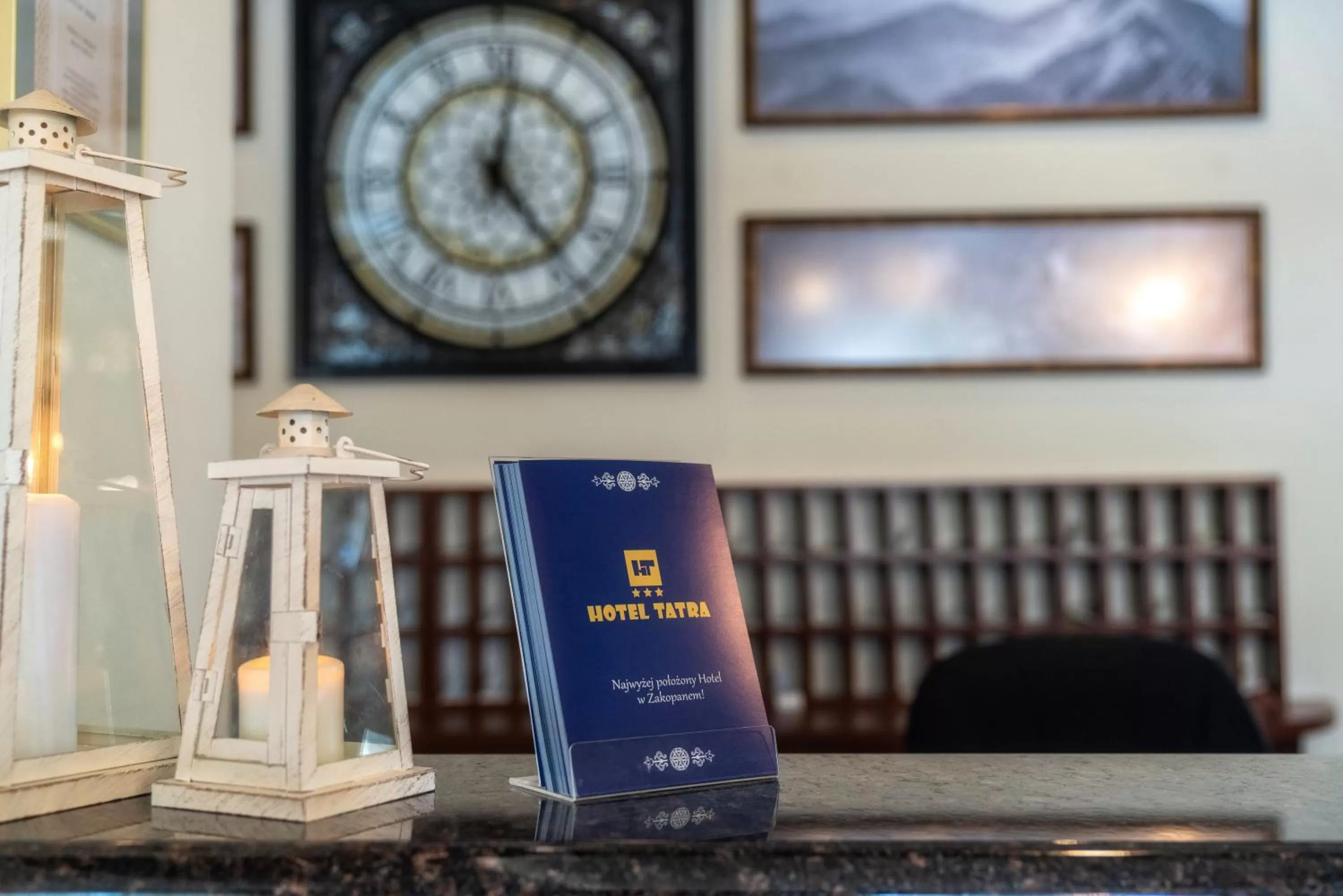 Logo/Certificate/Sign in Hotel Tatra