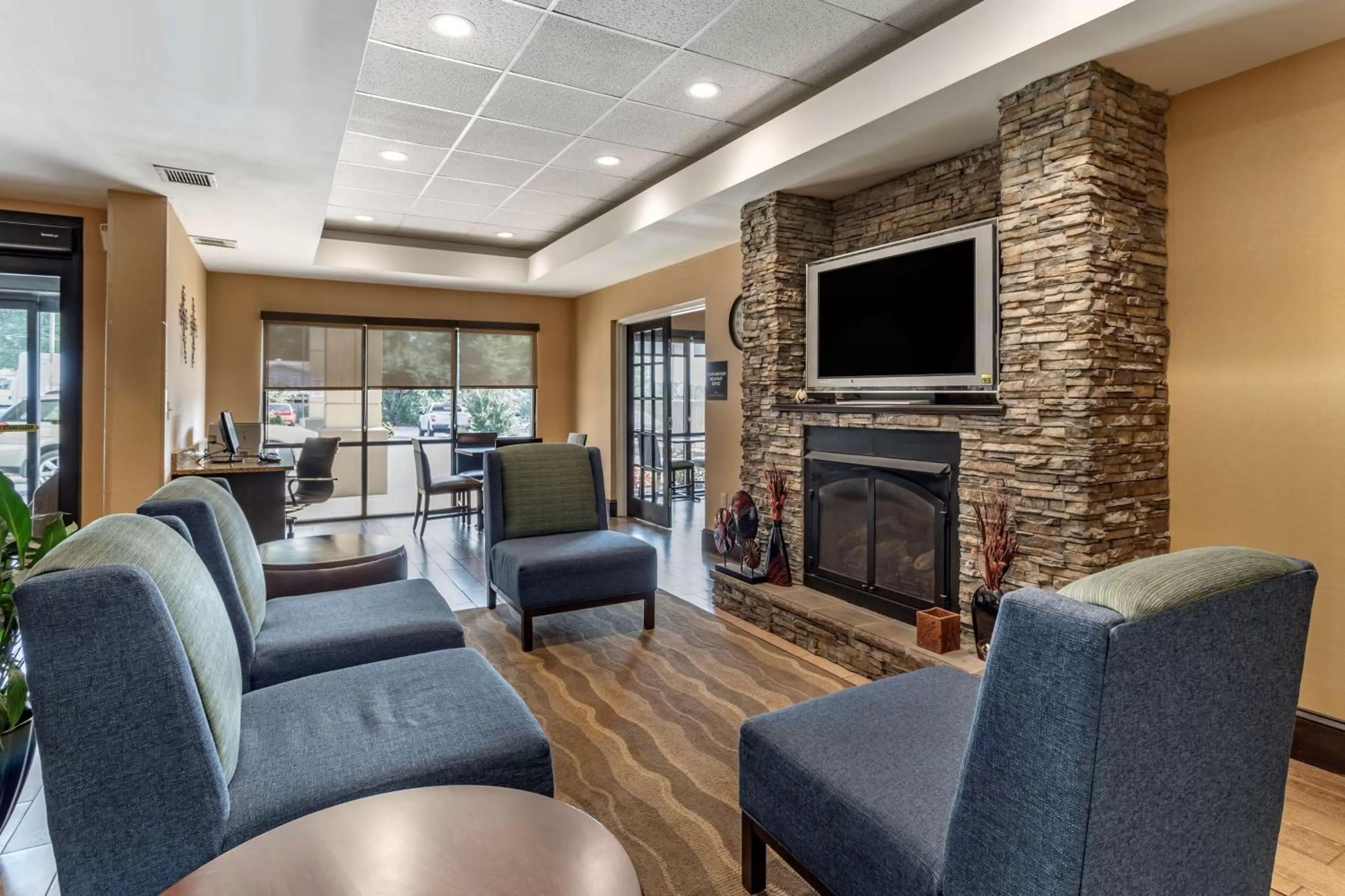 Lobby or reception in Comfort Inn Biltmore West