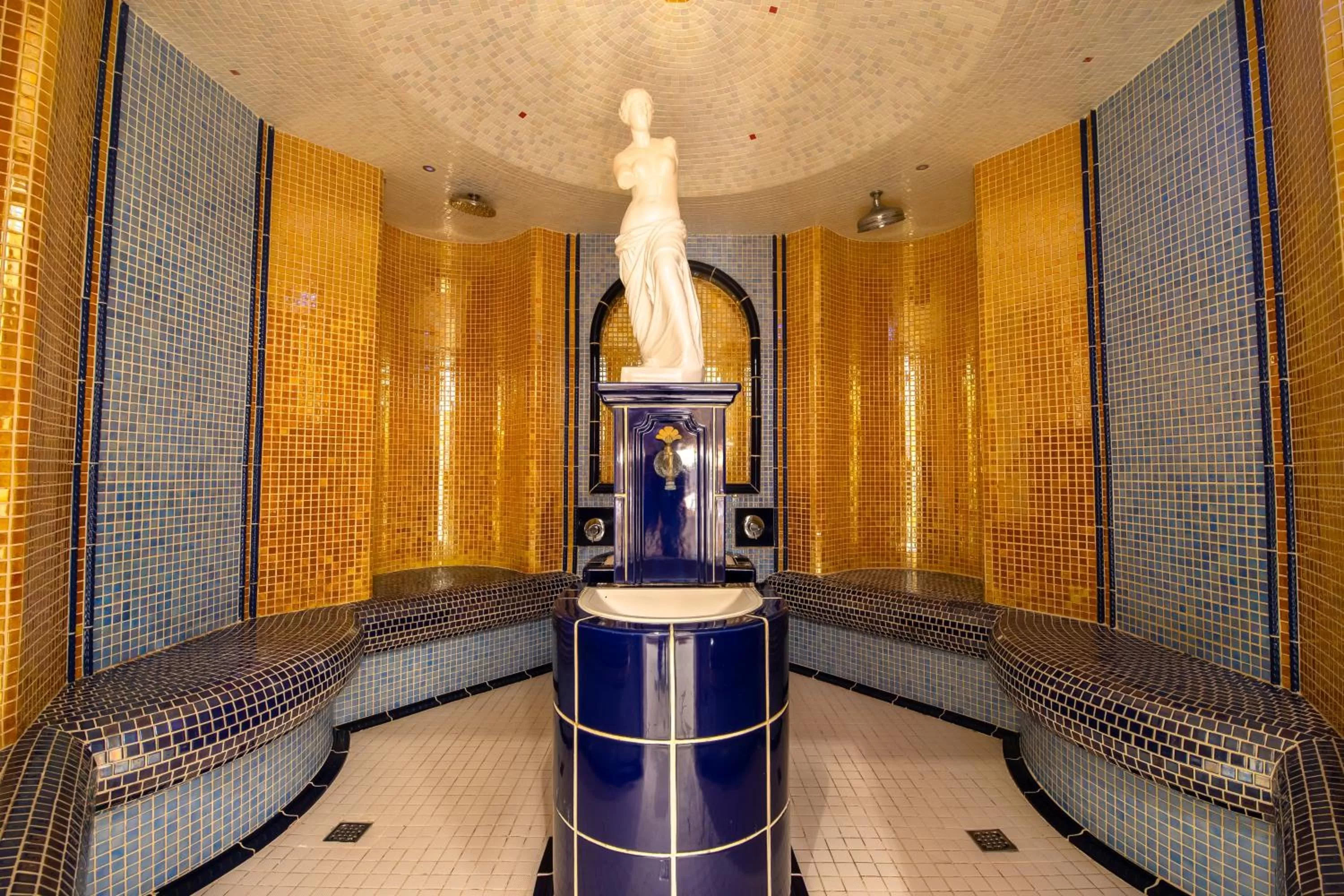 Spa and wellness centre/facilities, Bathroom in Spa & Wellness Hotel Orchidea