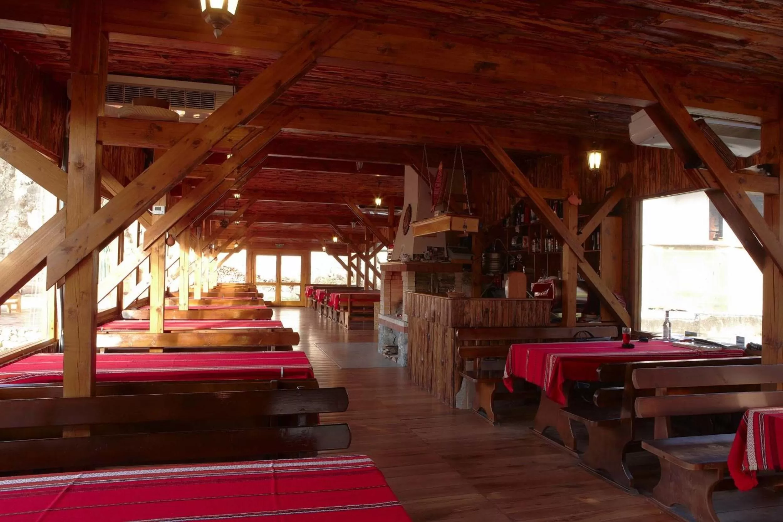 Restaurant/Places to Eat in Eco Complex Smilyan