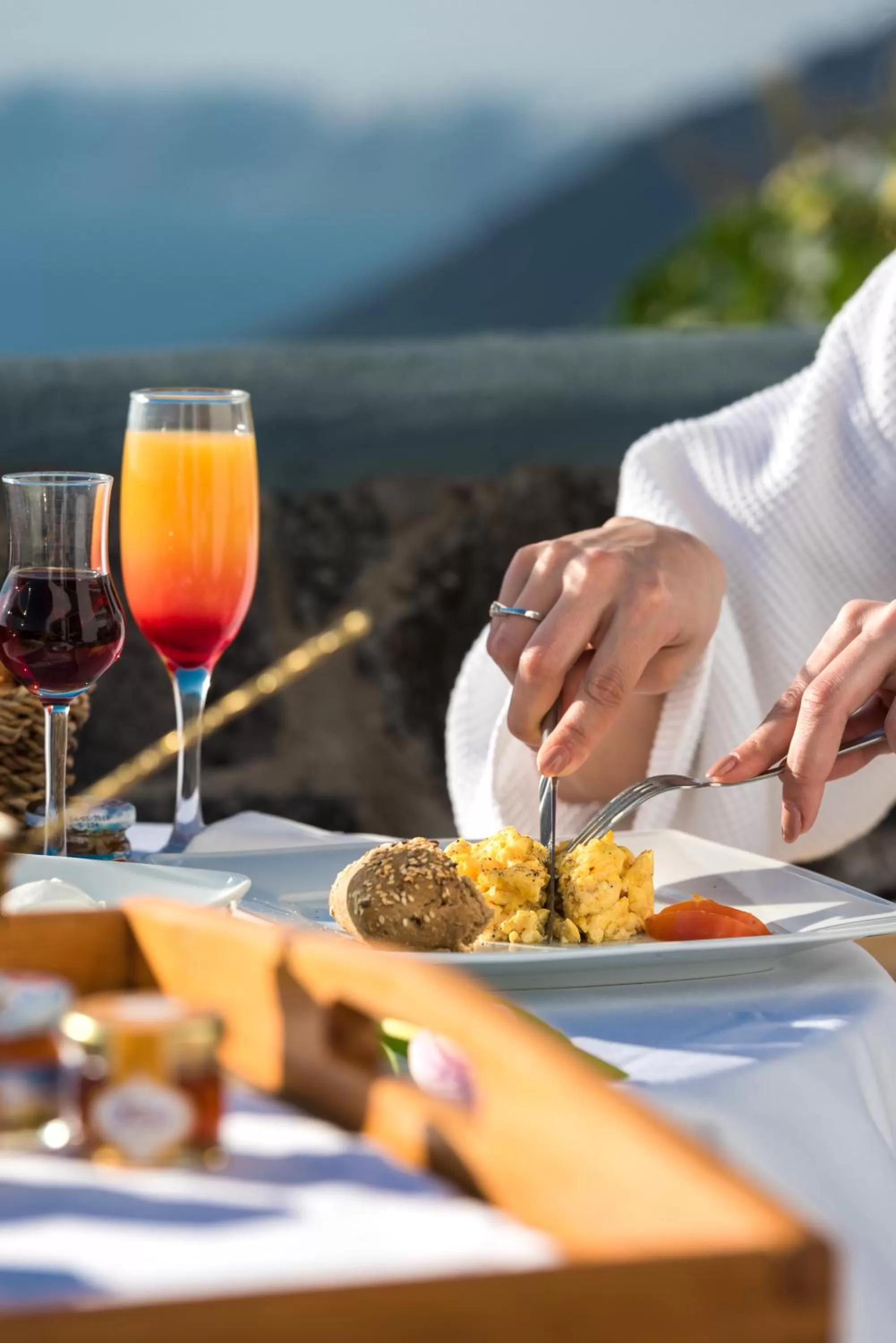 Breakfast in Adamant Suites