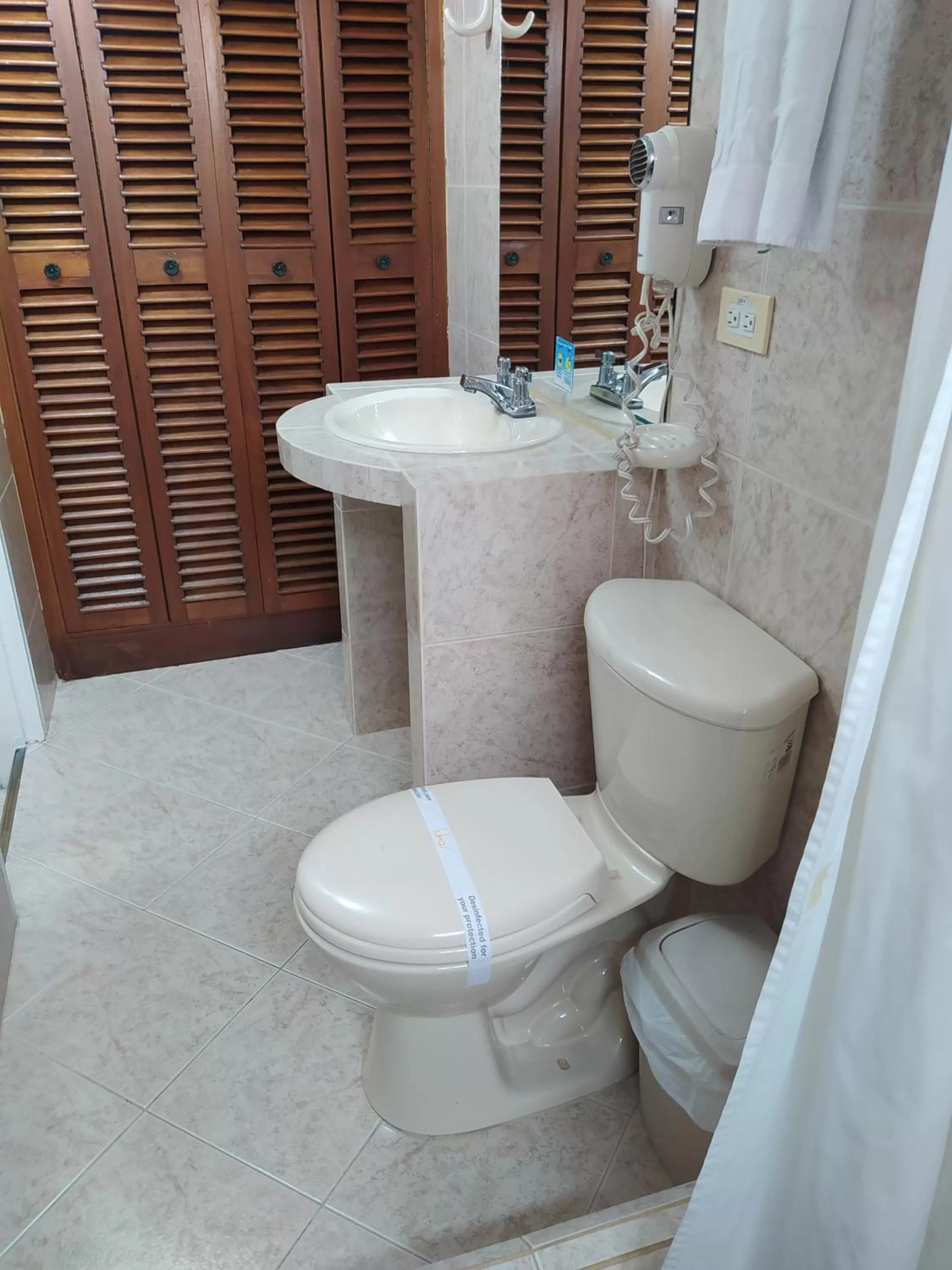 Bathroom in Hotel Lukas