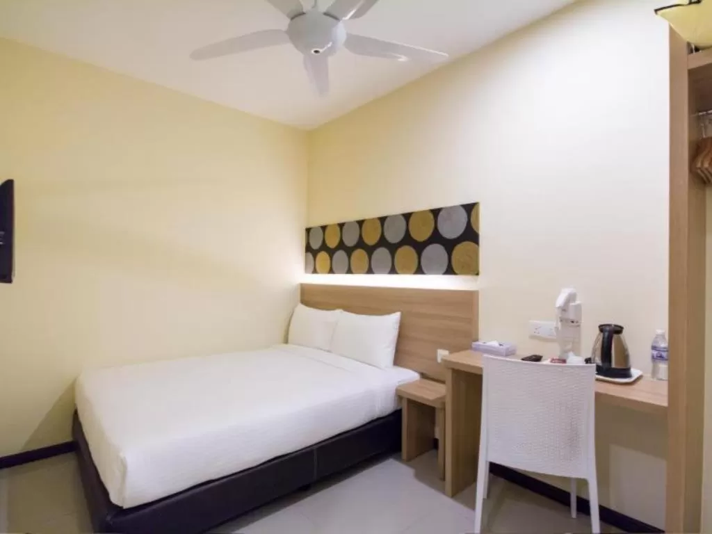 Bedroom, Bed in 118 Hotel Macalister