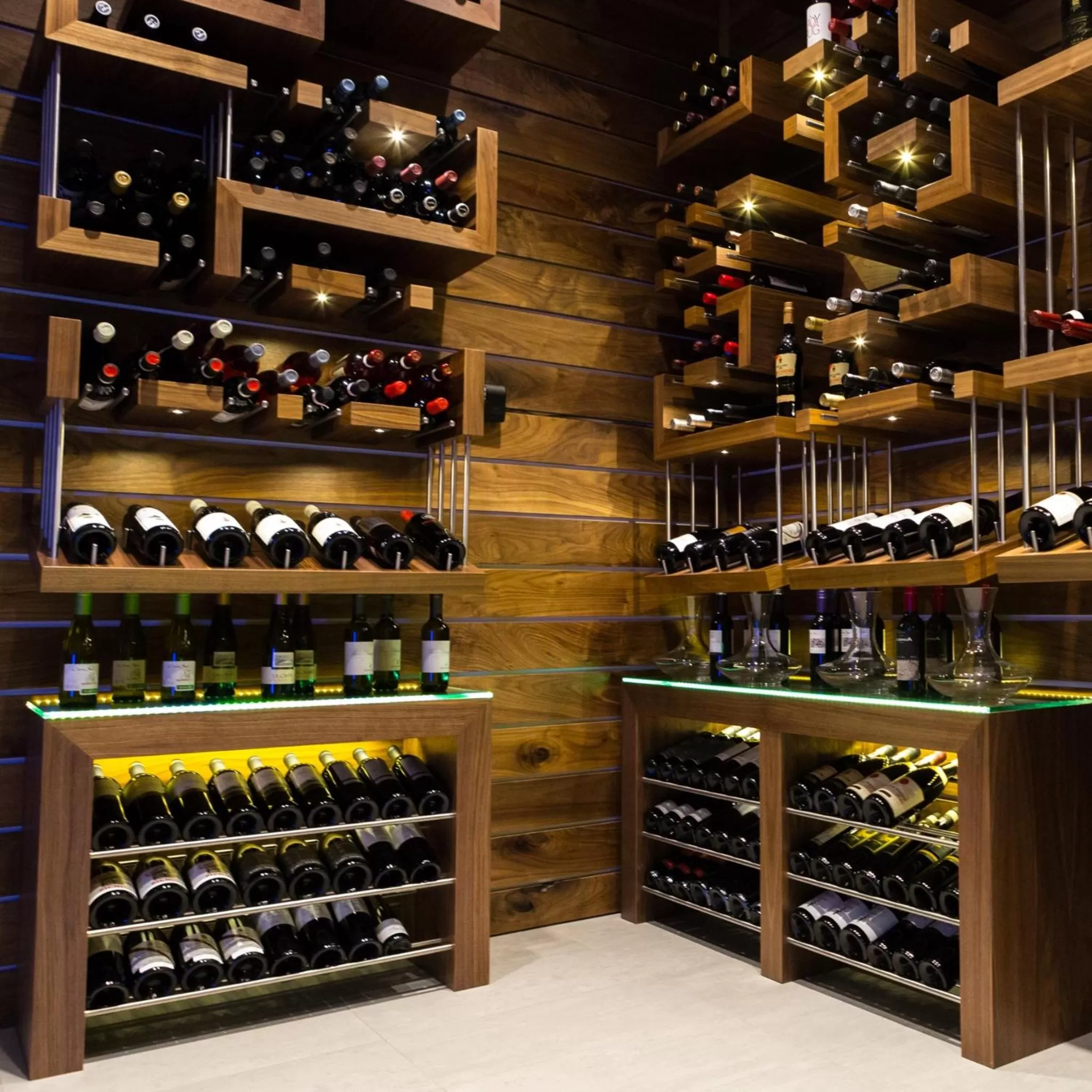 Restaurant/places to eat in The Grand Winnipeg Airport Hotel by Lakeview