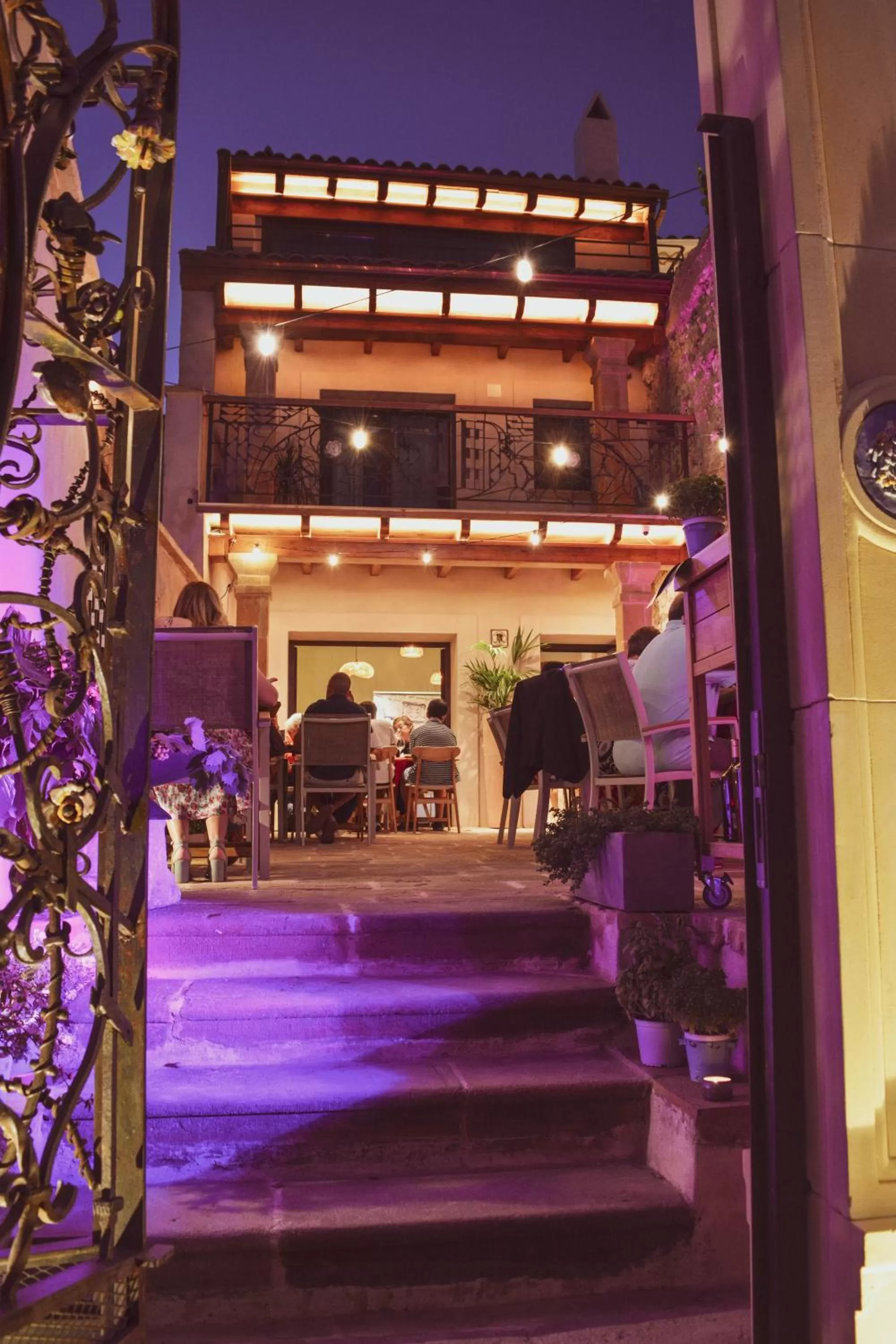 Hotel Poeta Jorge Manrique