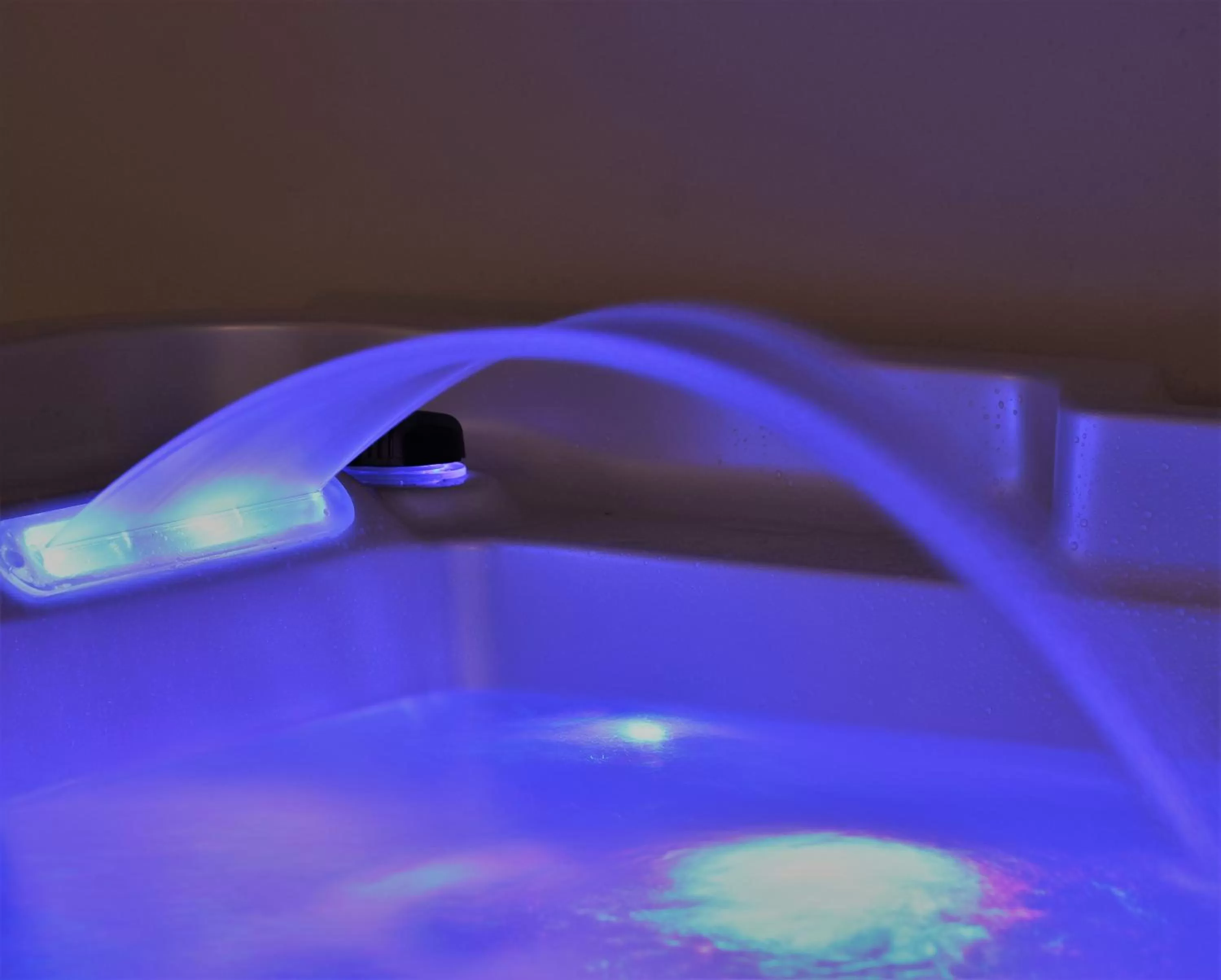 Swimming pool in Albergo Diffuso Dimora Rossi B&B