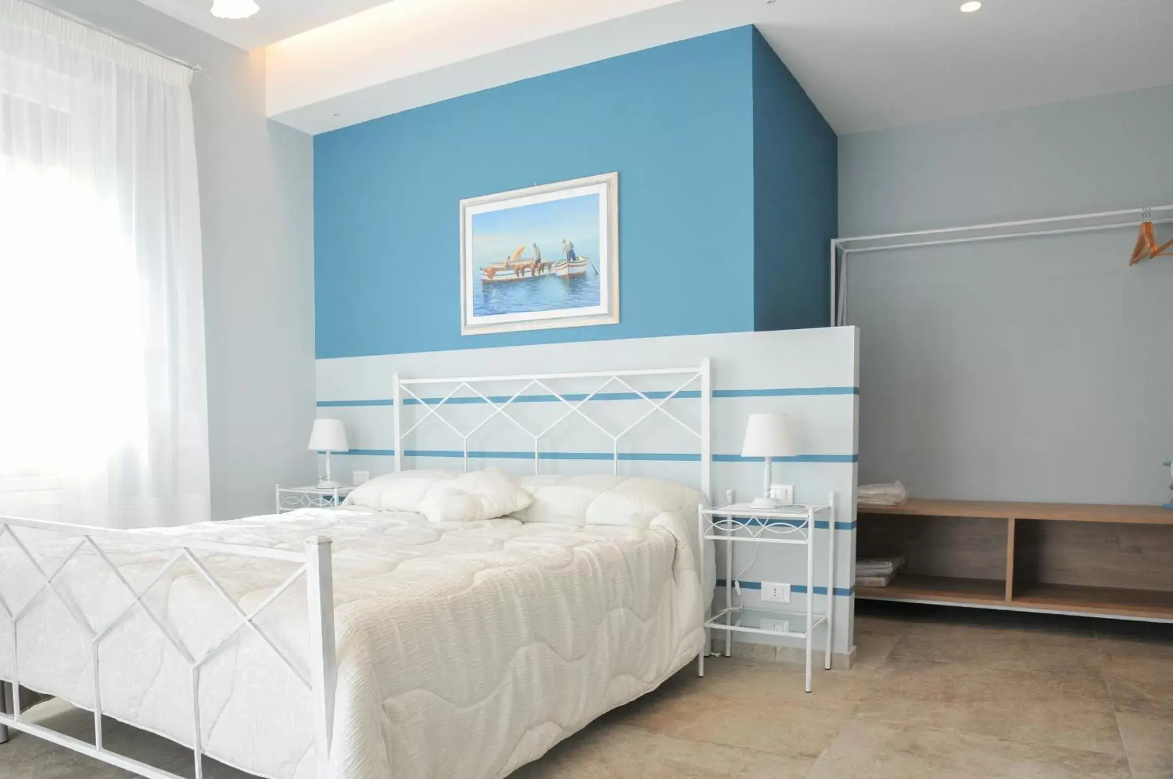 Deluxe Double Room with Extra Bed in La Casa dell'Alloro Deluxe Double Room with Extra Bed in La Casa dell'Alloro