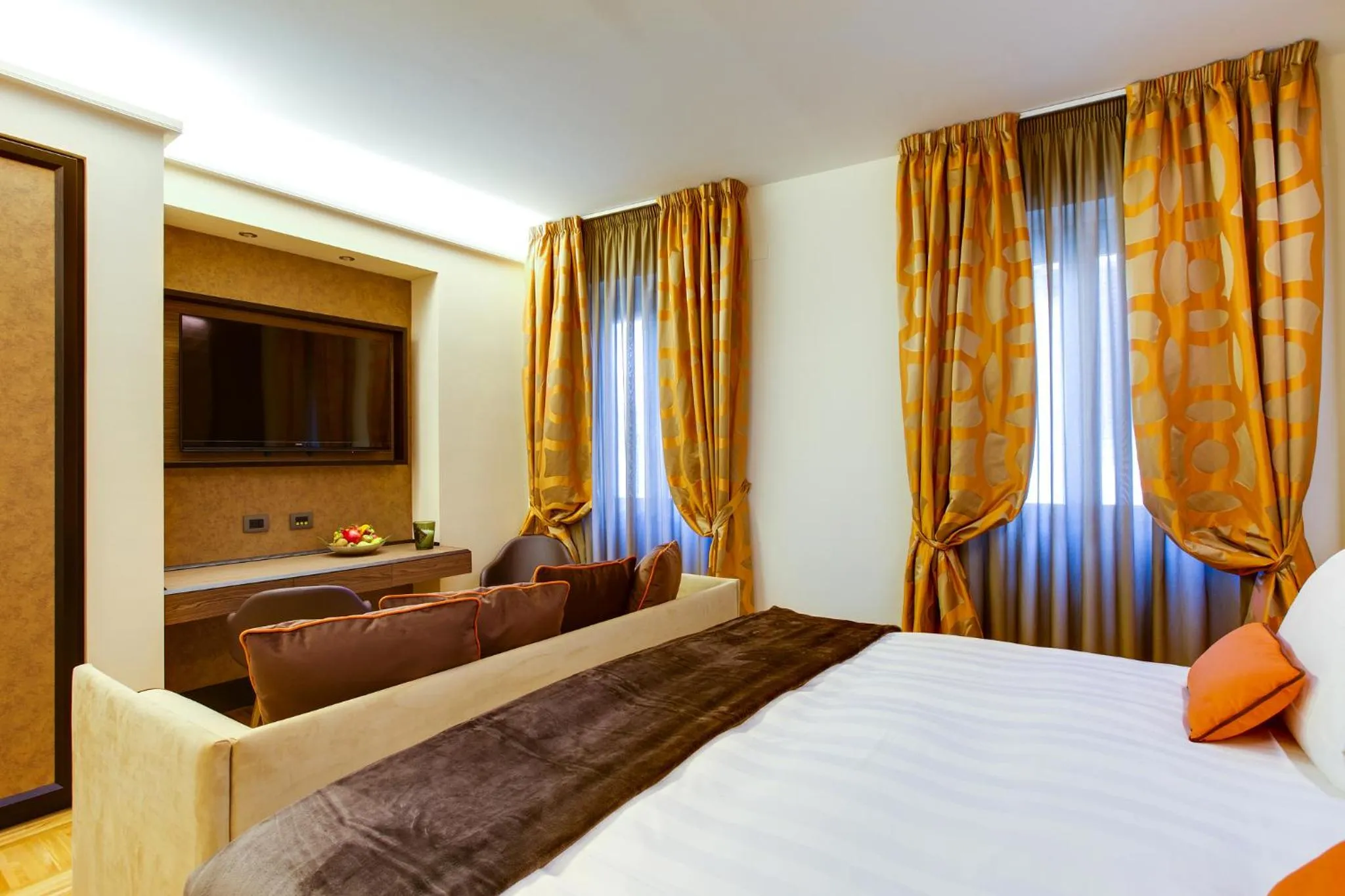 Bed in Solo Experience Hotel