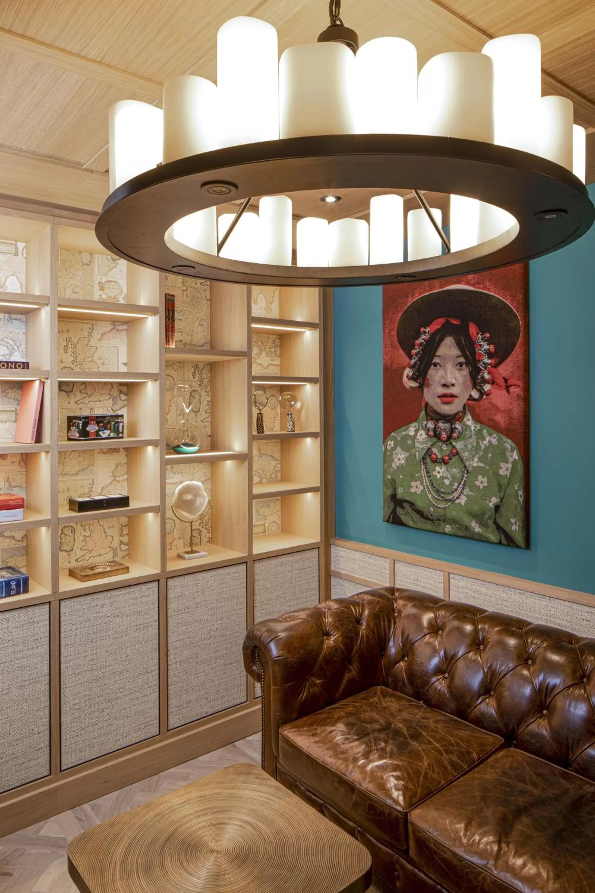 Library in Hotel Phileas Lazare & Spa - Opera