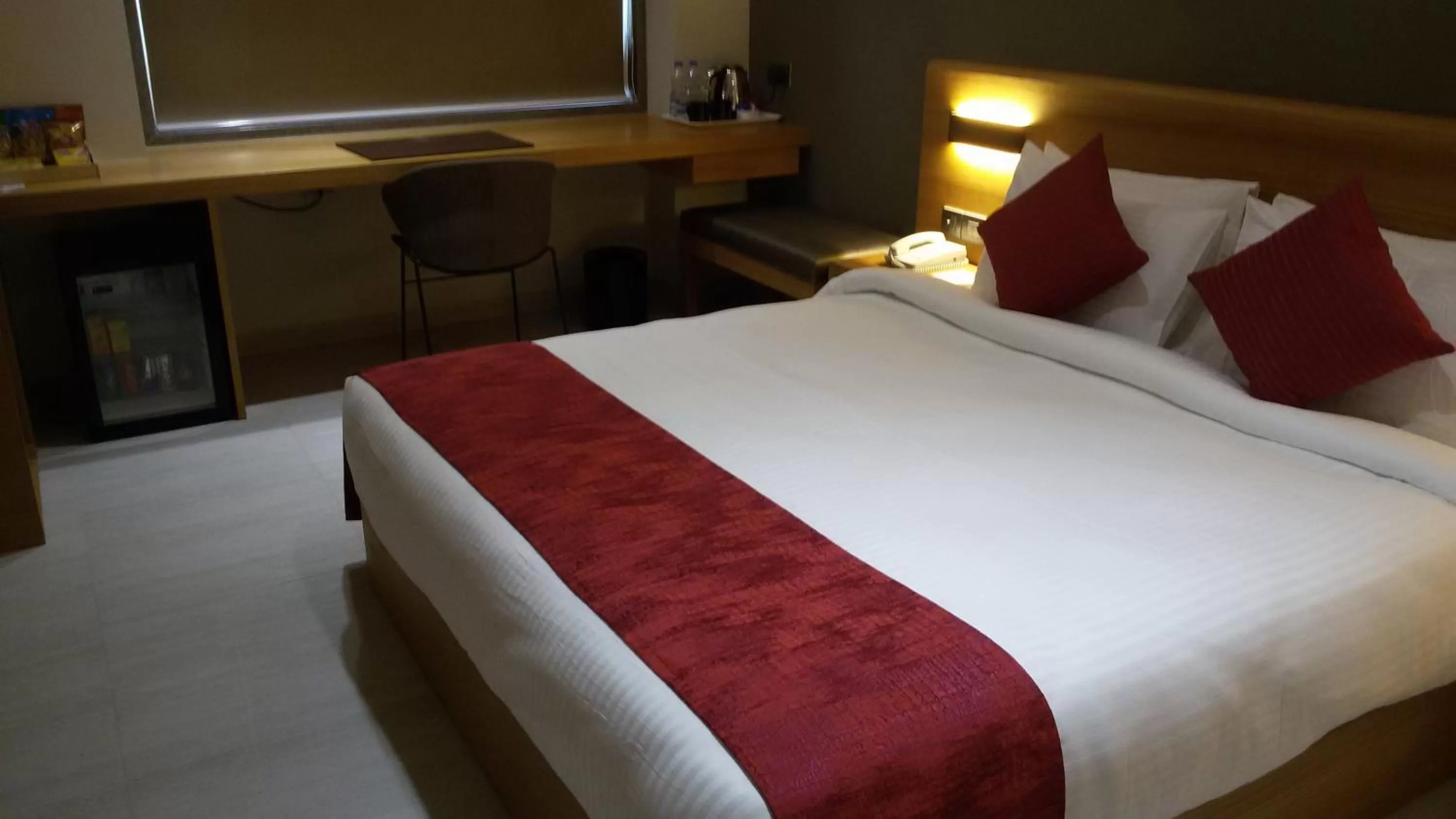 Bedroom, Bed in Hotel Suba Elite Vadodara