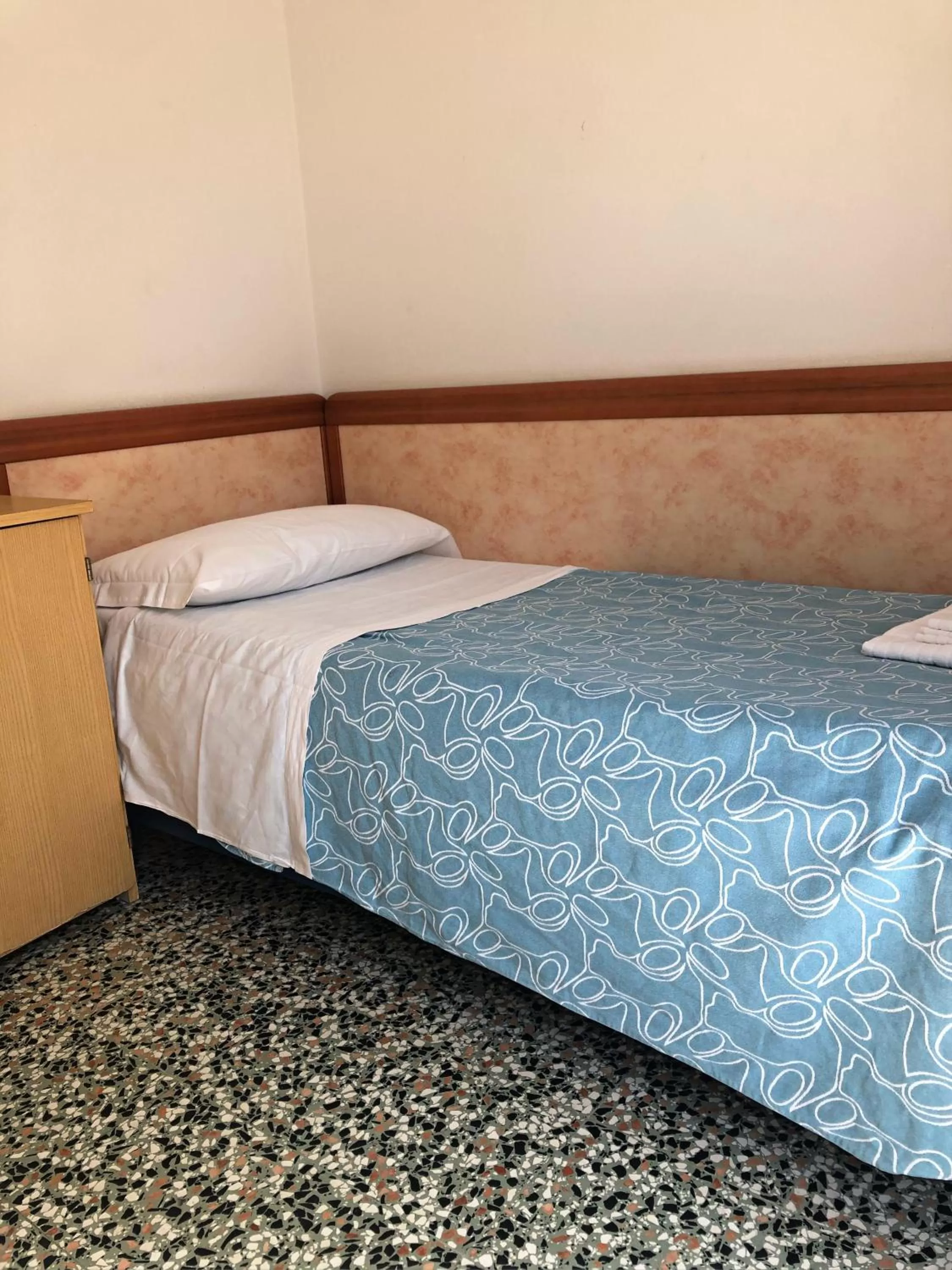 Bed in Hotel del Falco