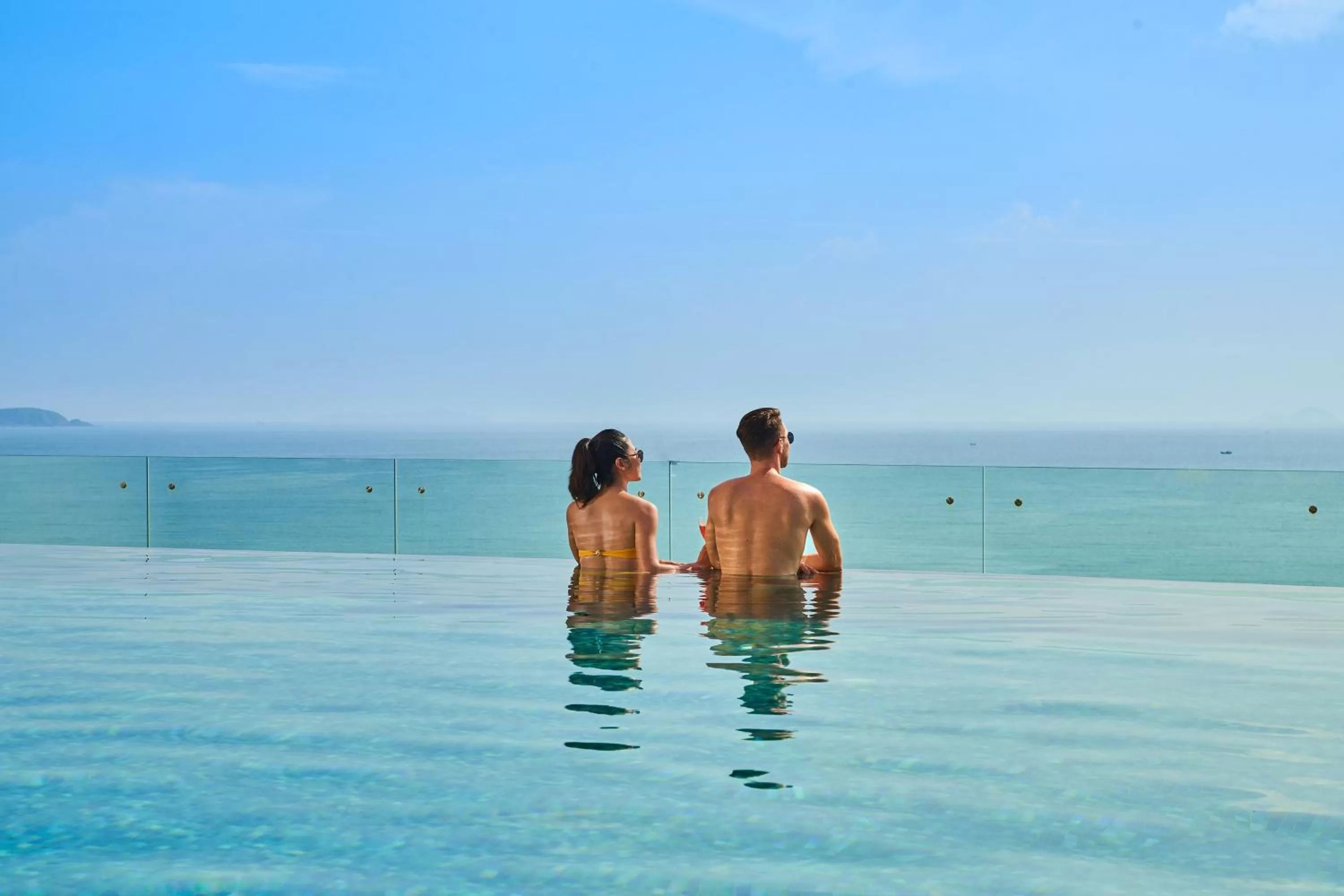 Swimming pool in Sheraton Nha Trang Hotel & Spa