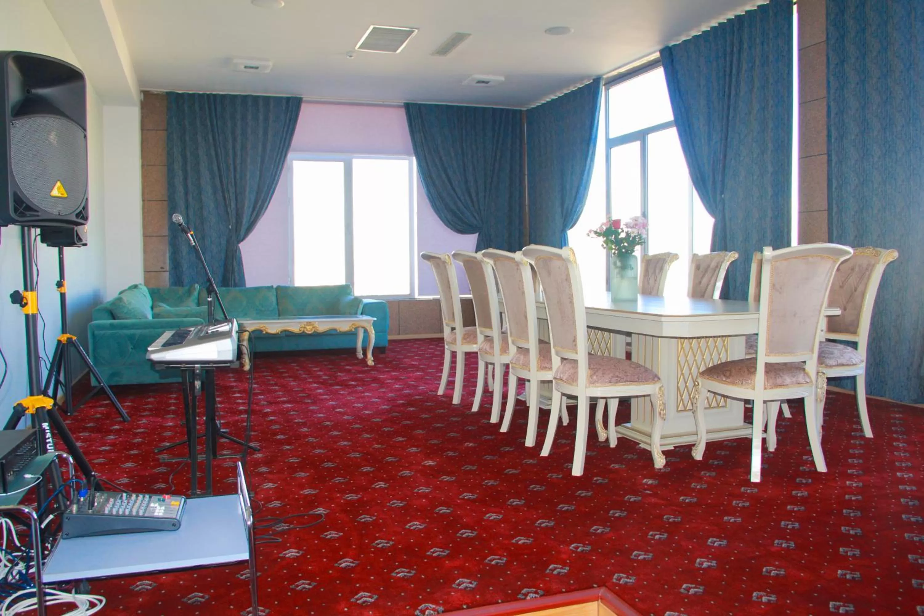 Meeting/conference room in Hotel Shumon