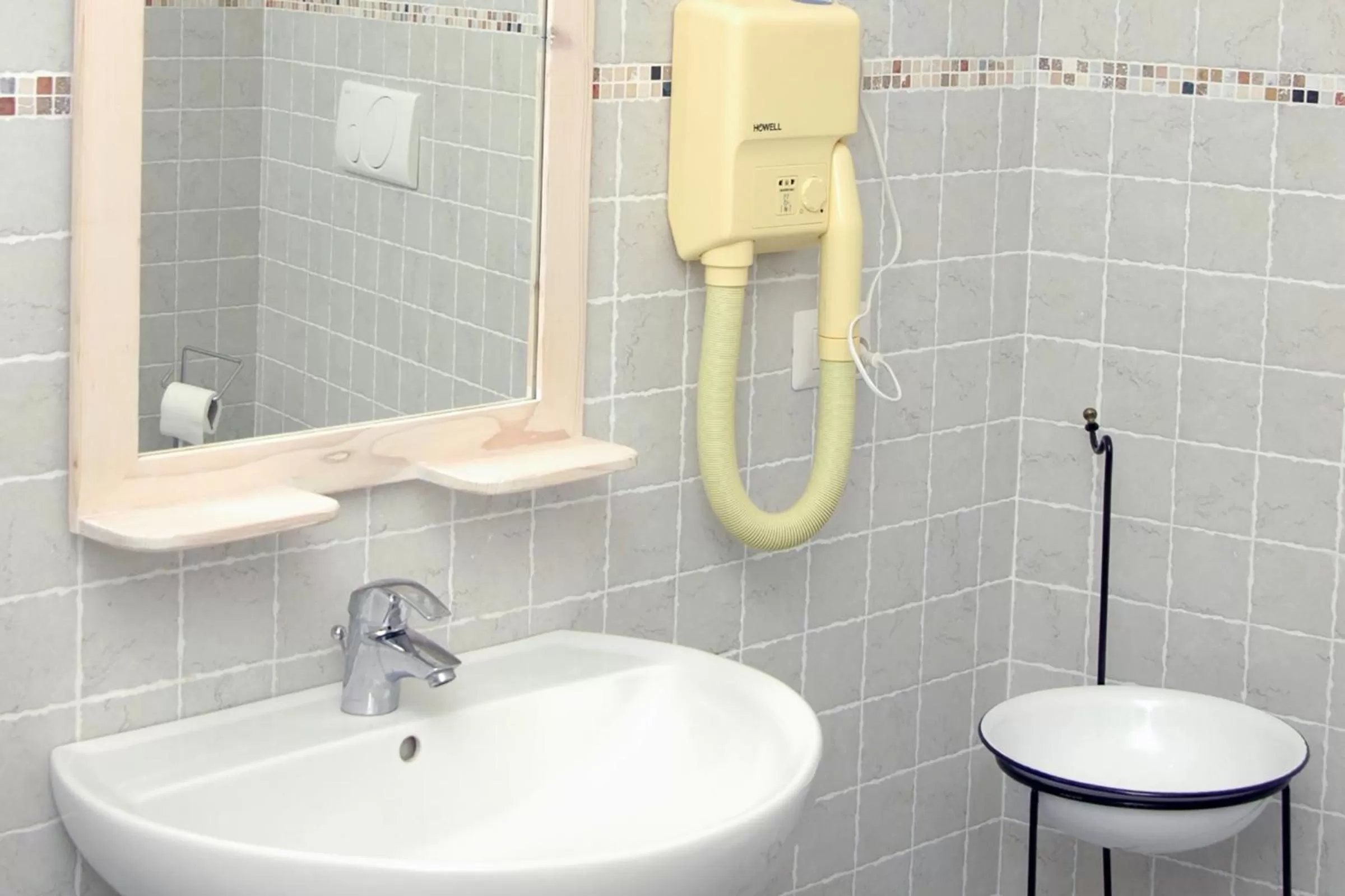 Shower in La Naca Della Taranta B&B