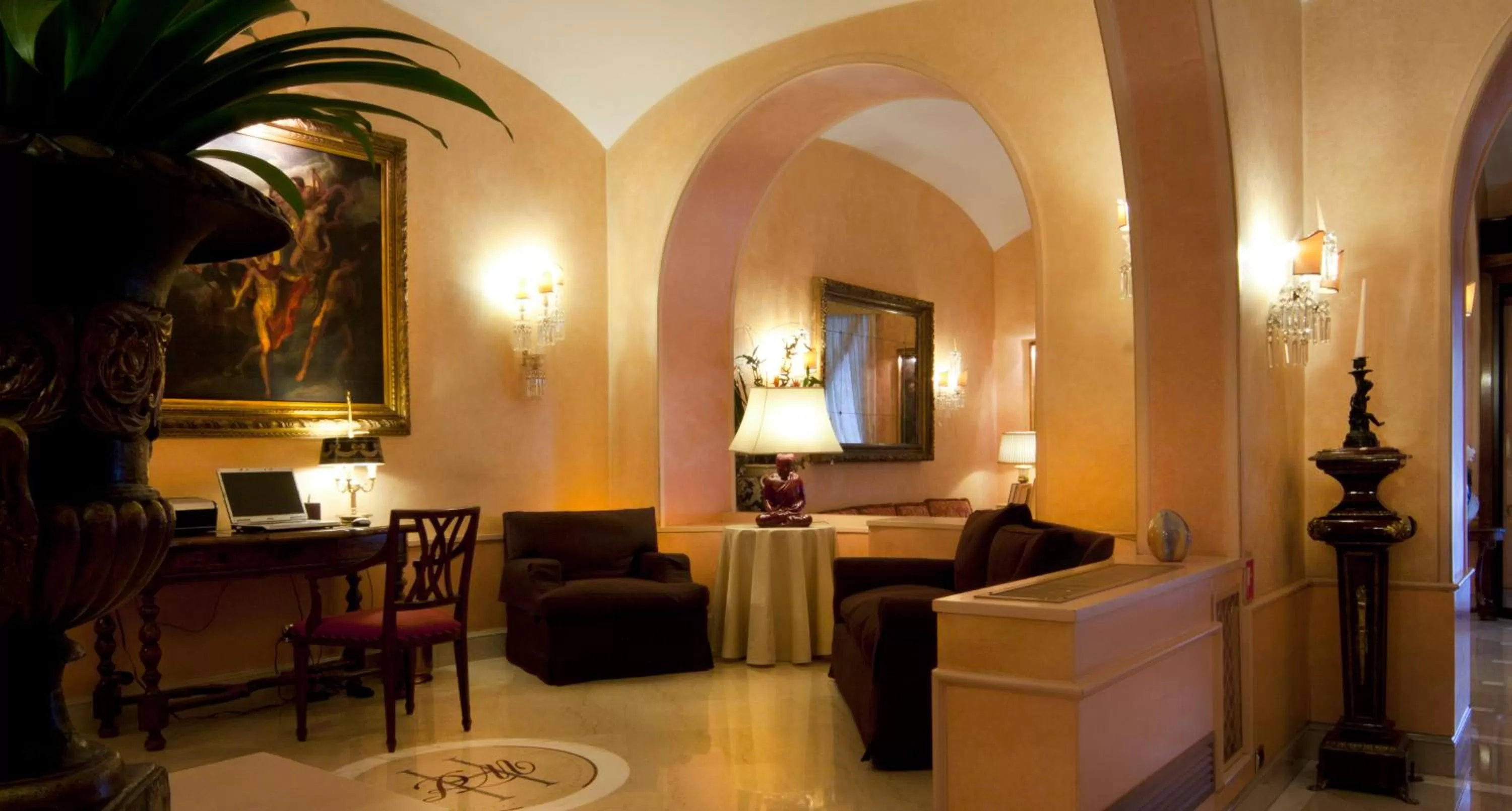 Communal lounge/ TV room in Marcella Royal Hotel - Rooftop Garden