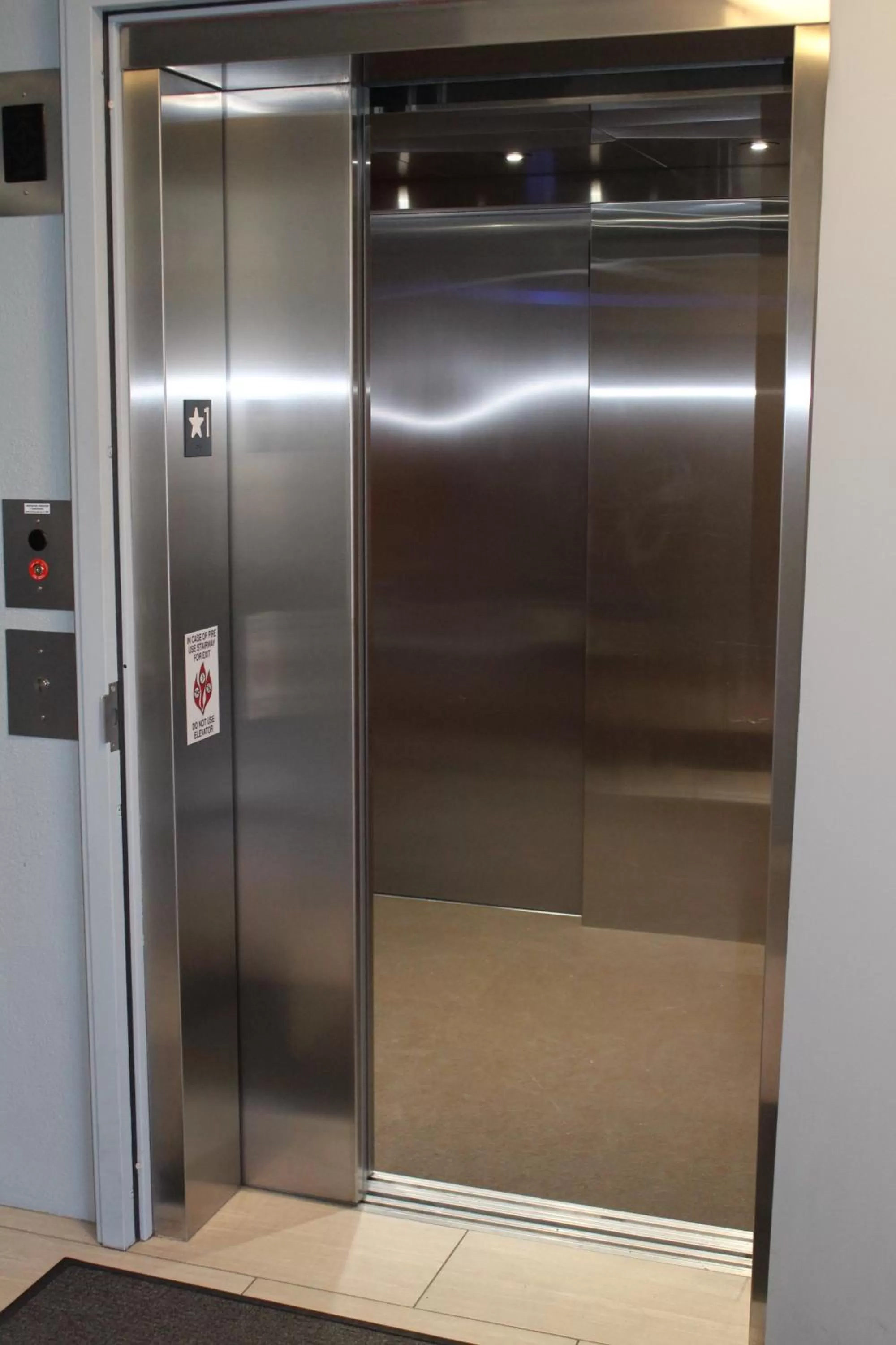 Property building in Beck's Motor Lodge