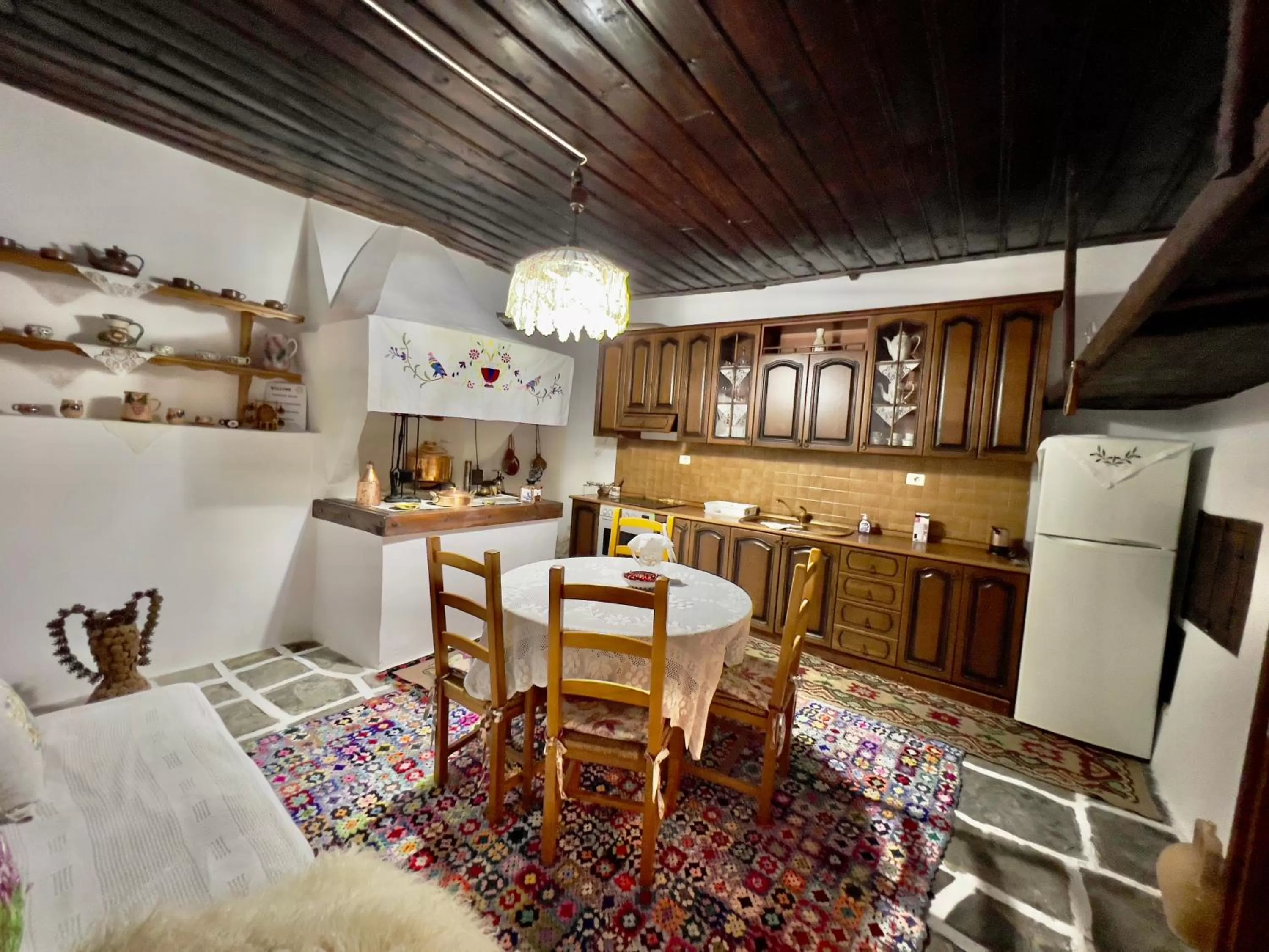 Dining Area in HOTEL ANSEL