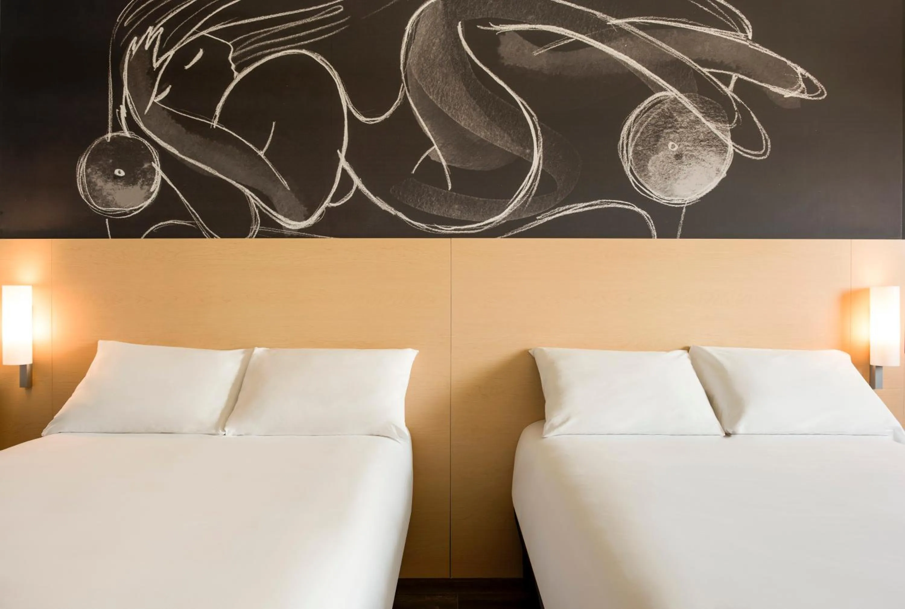 Bed in Ibis Irapuato