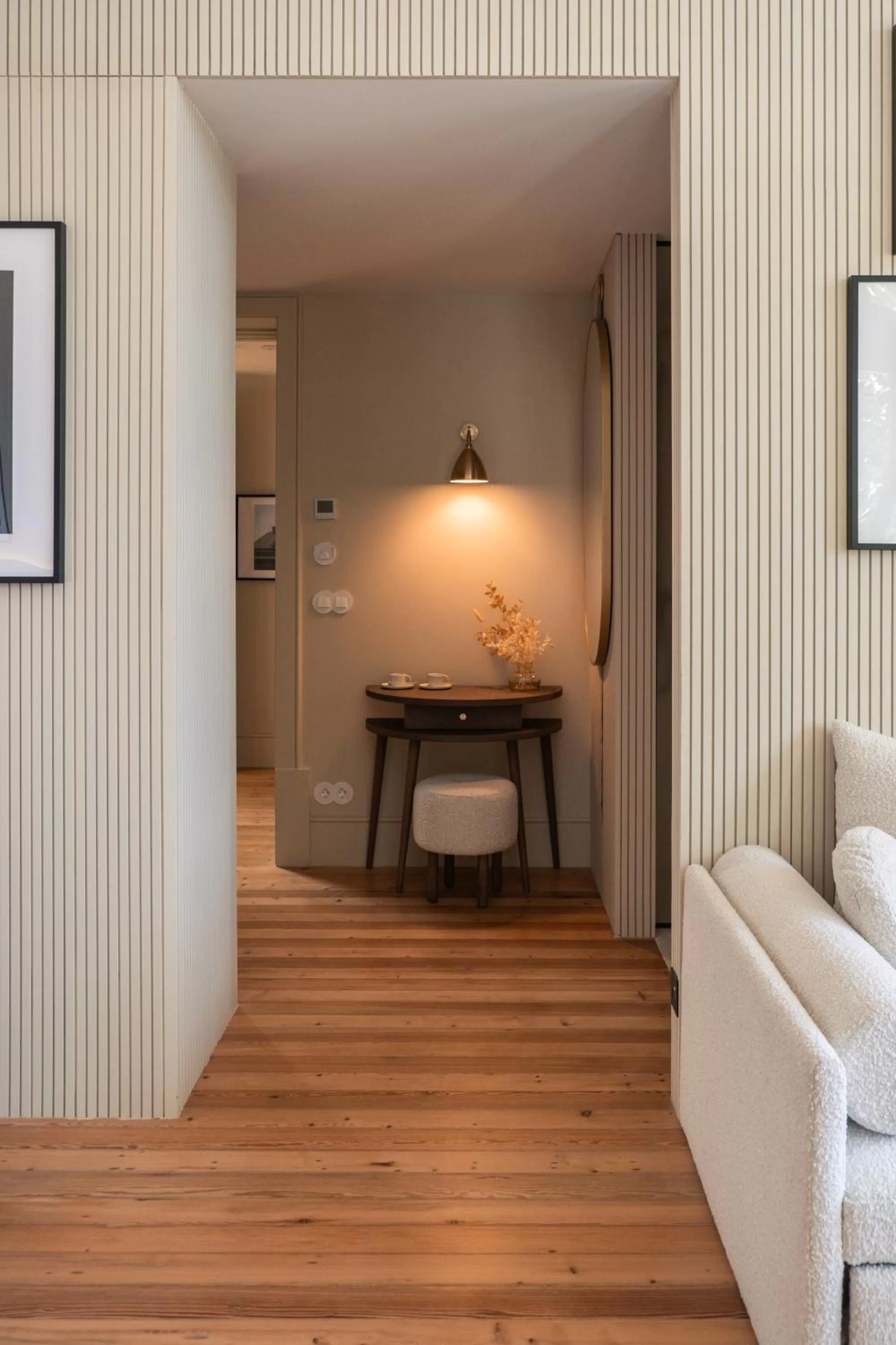 Seating area in Artsy Cascais