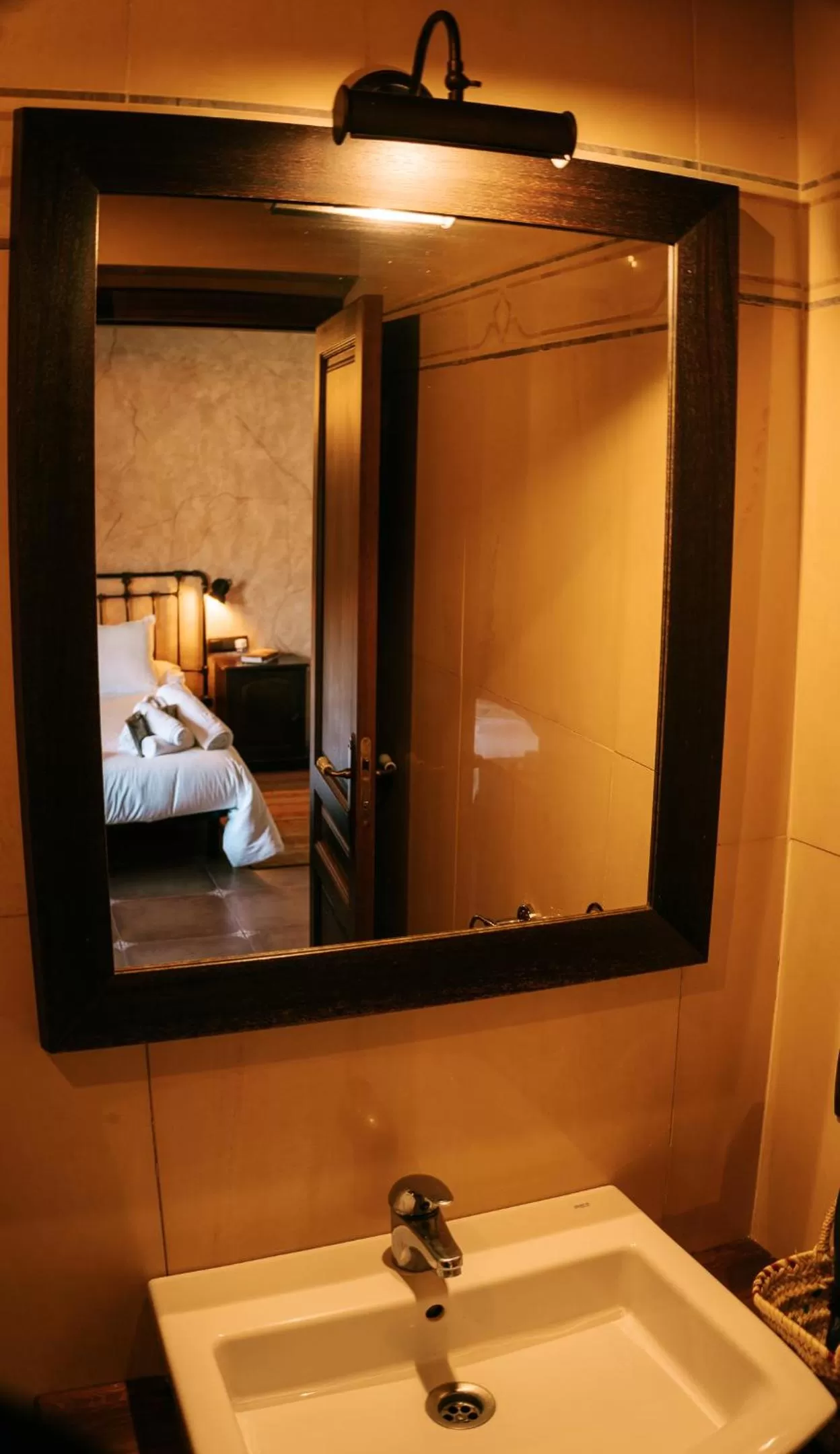 Toilet in Hospedería Ballesteros