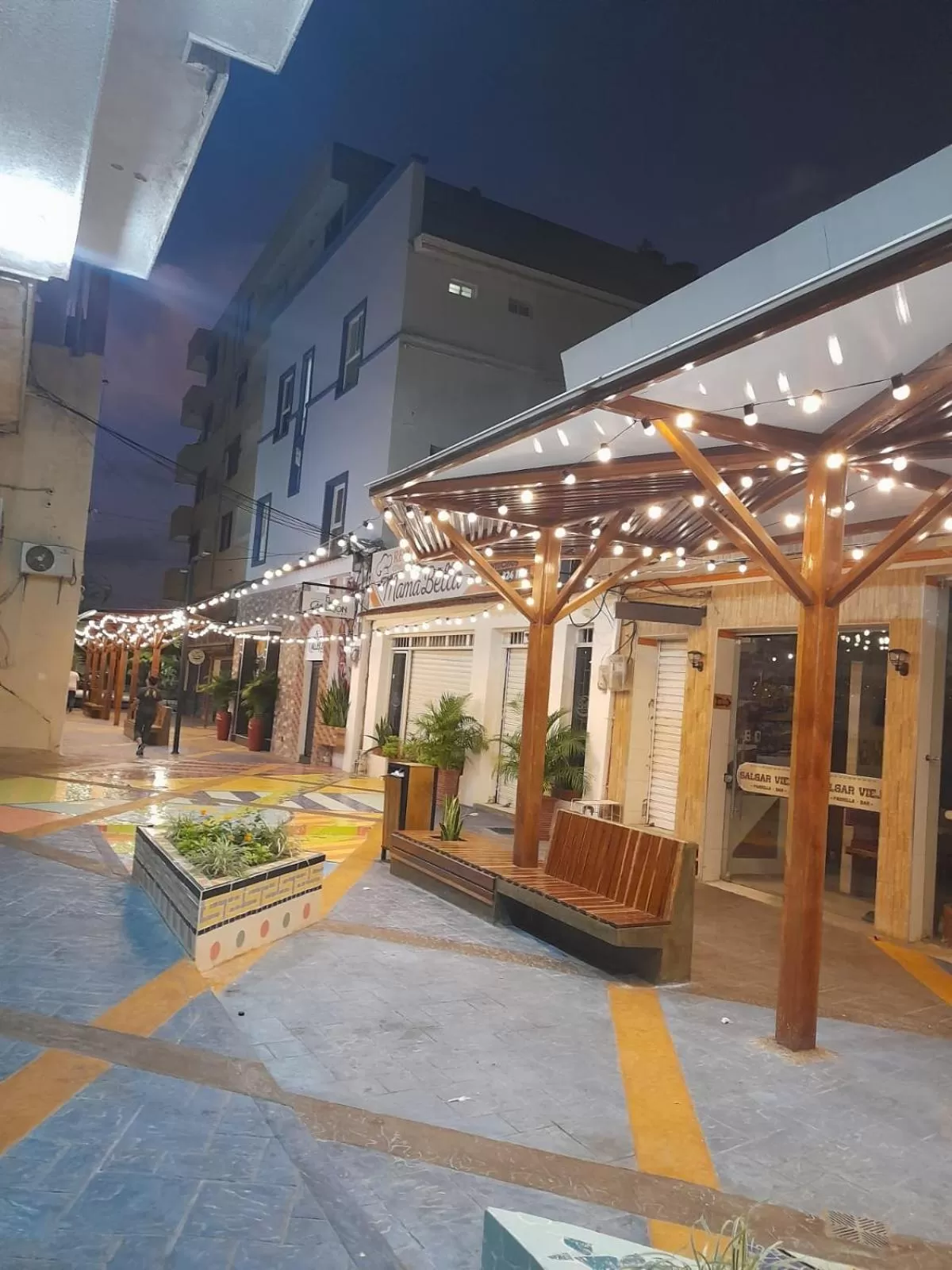 Area and facilities in ANAJIRAWAA HOTEL