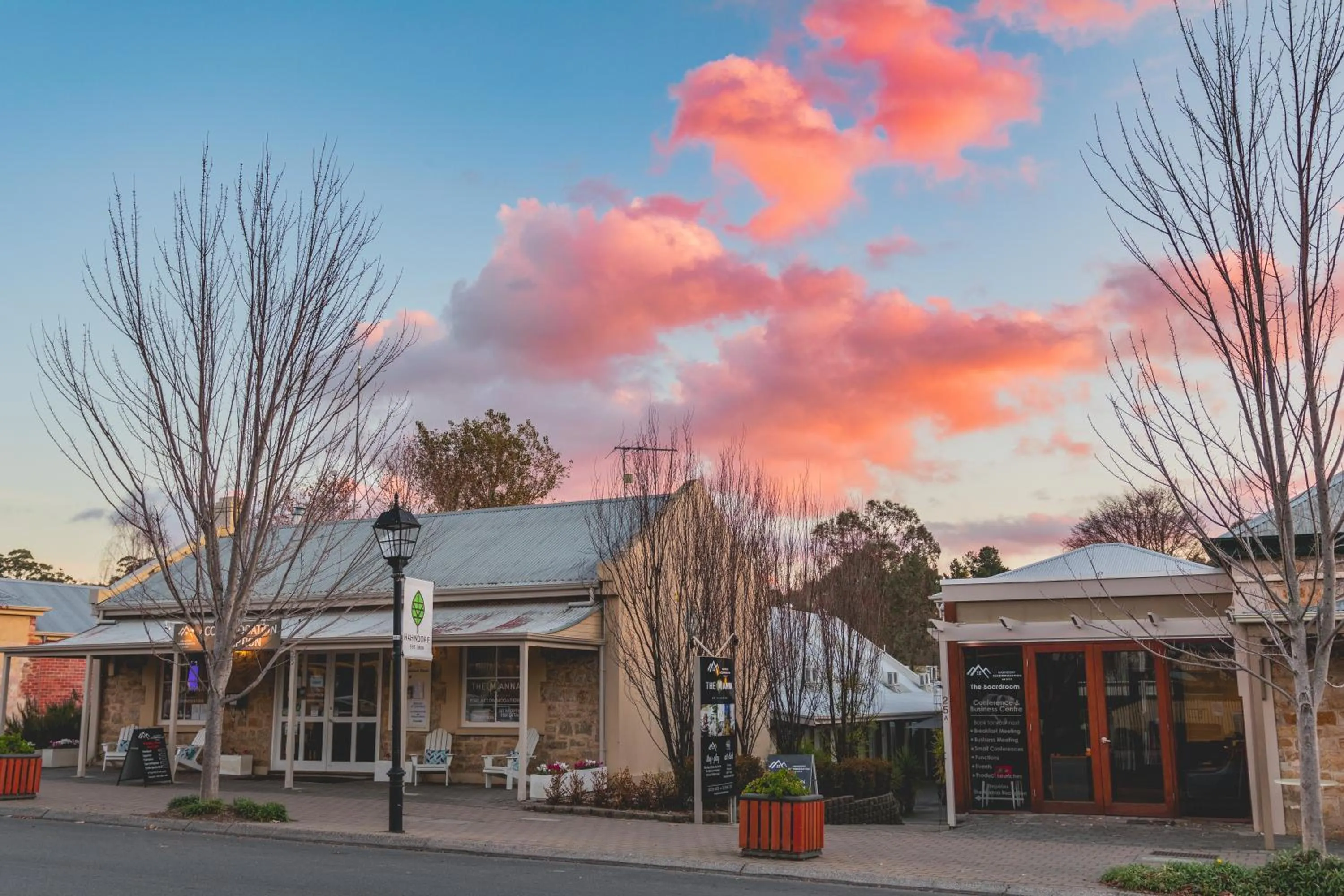 Facade/entrance, Property Building in The Manna Of Hahndorf
