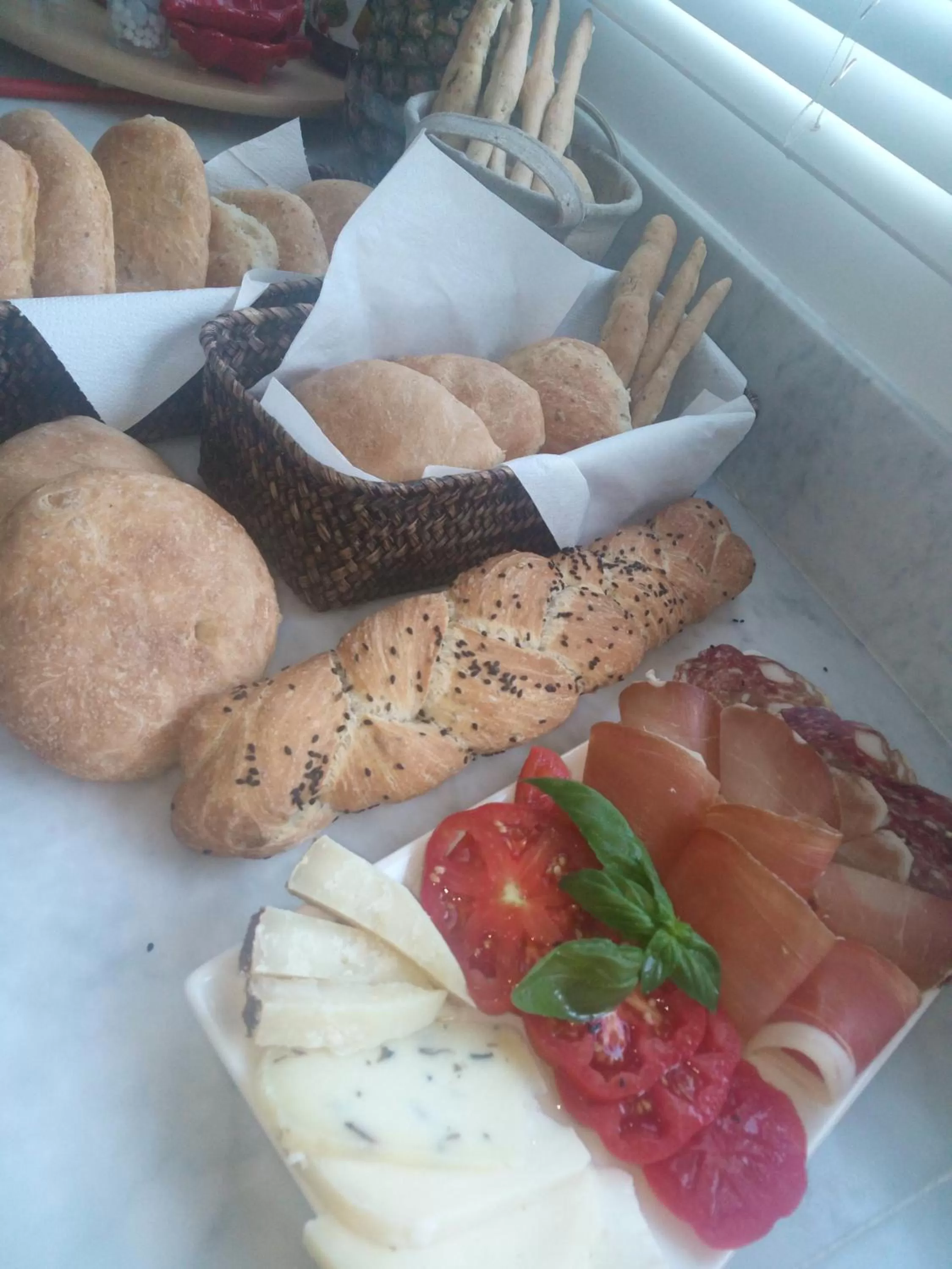 Continental breakfast, Food in Suite San Michele