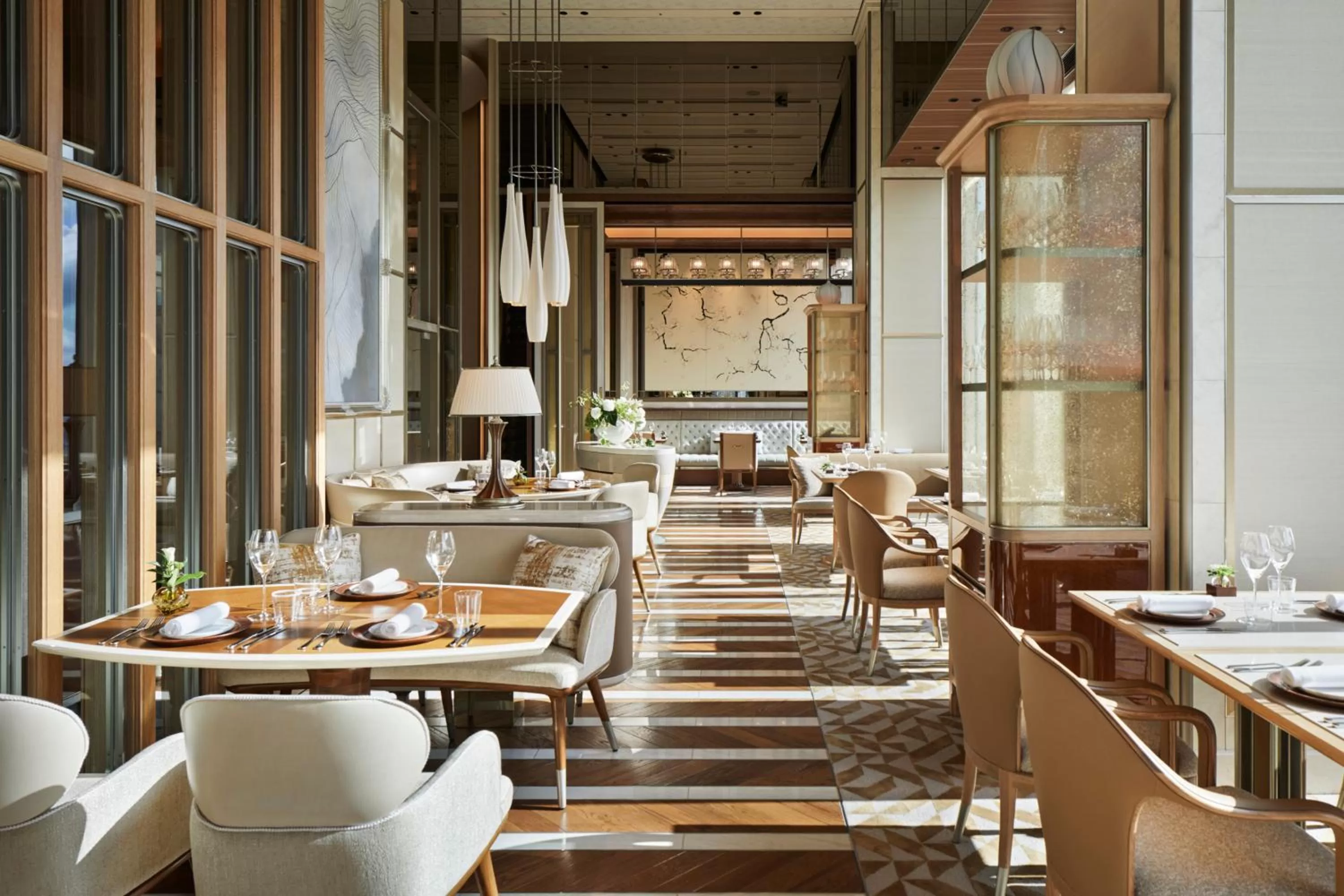 Restaurant/places to eat in Four Seasons Hotel Tokyo at Otemachi