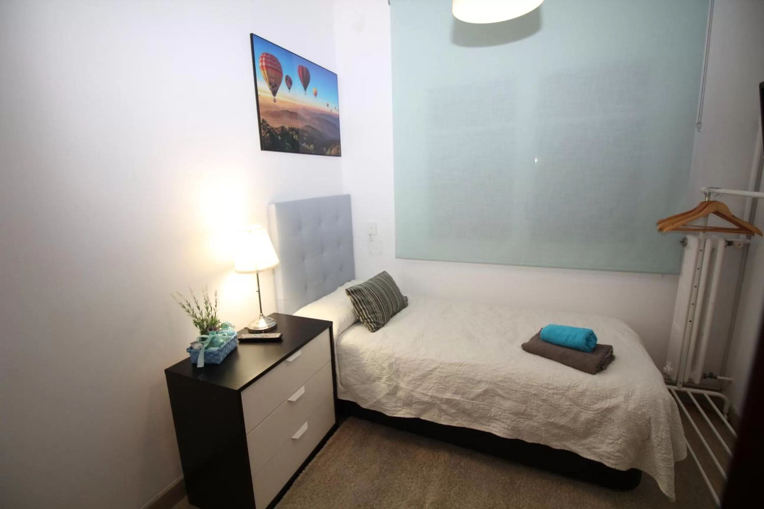 Bed in Nuevo Balmes Habitaciones