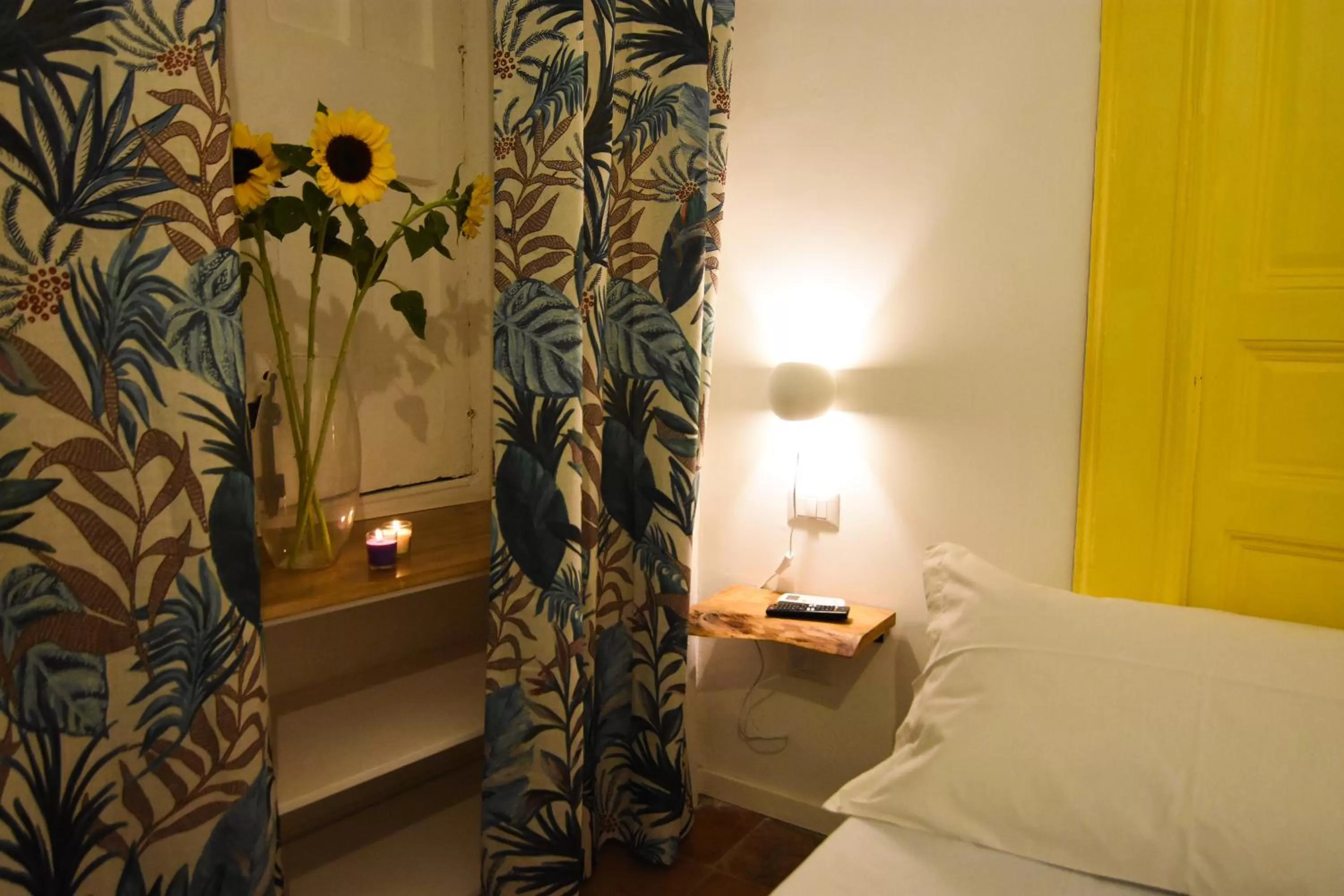 Bed in La Dimora di Artemide B&B