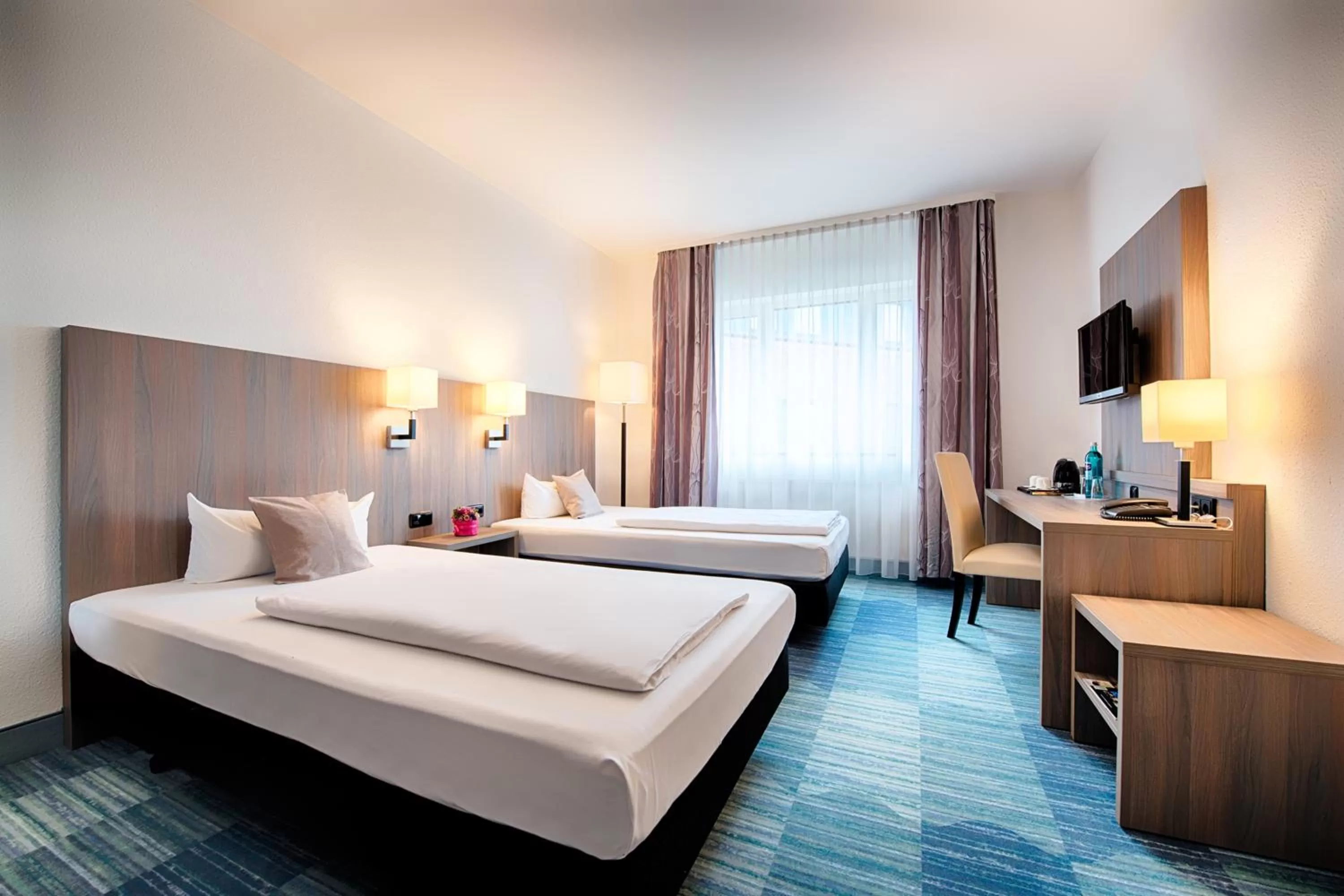 Photo of the whole room, Bed in ACHAT Hotel Bochum Dortmund